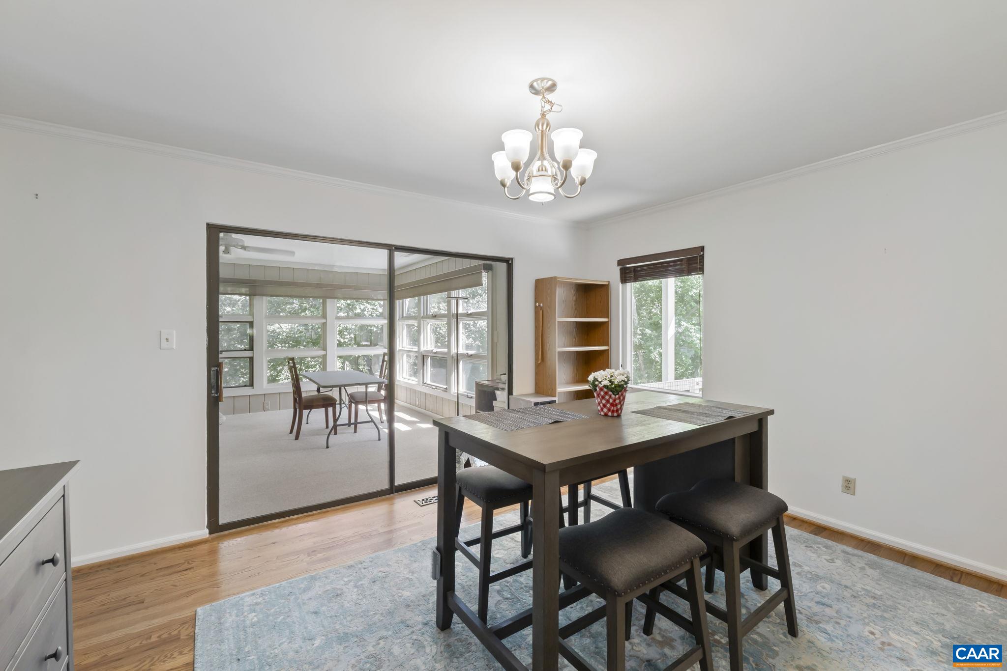 310 GLOUCESTER RD