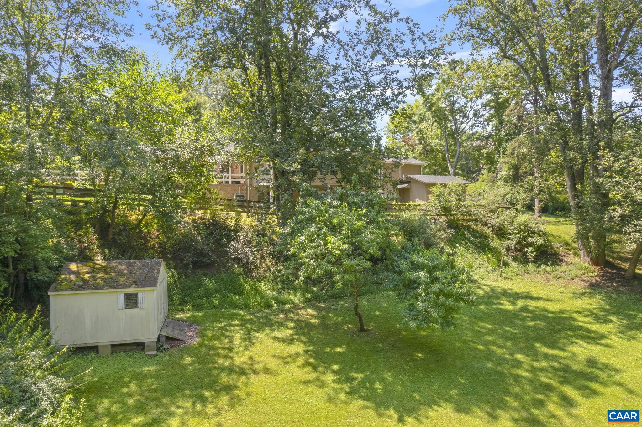 310 GLOUCESTER RD