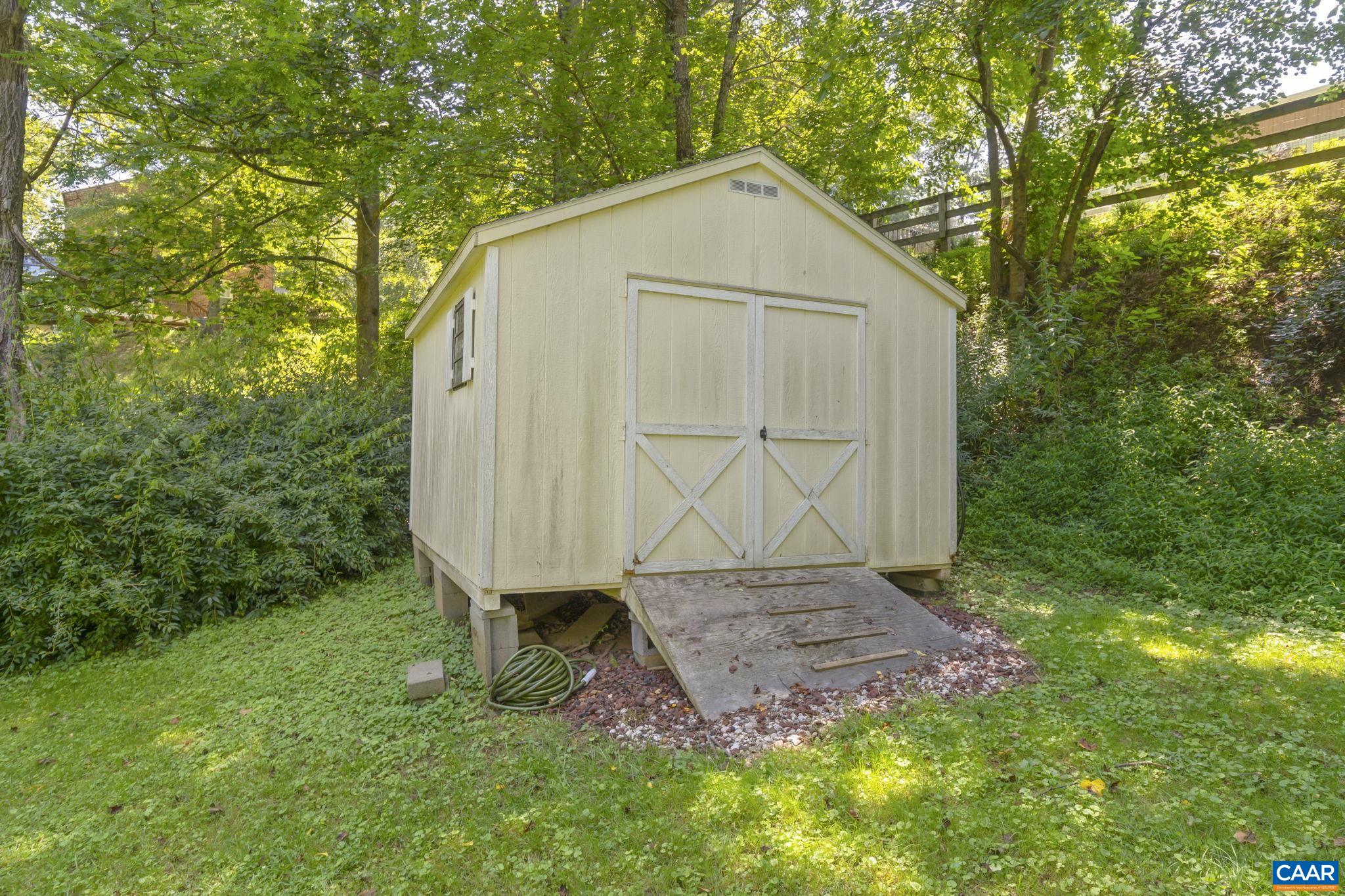 310 GLOUCESTER RD