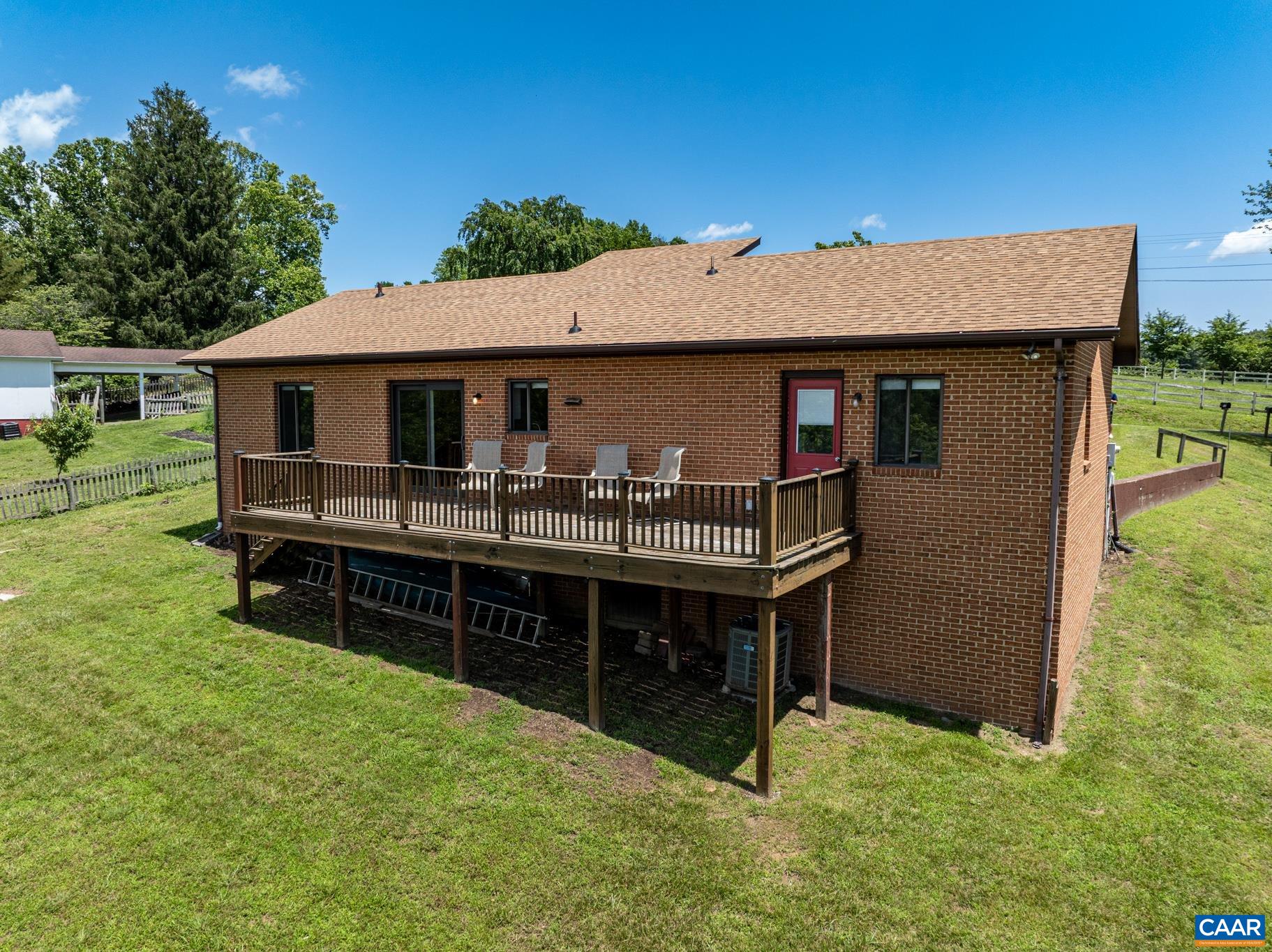 159 PINE BLUFF RD