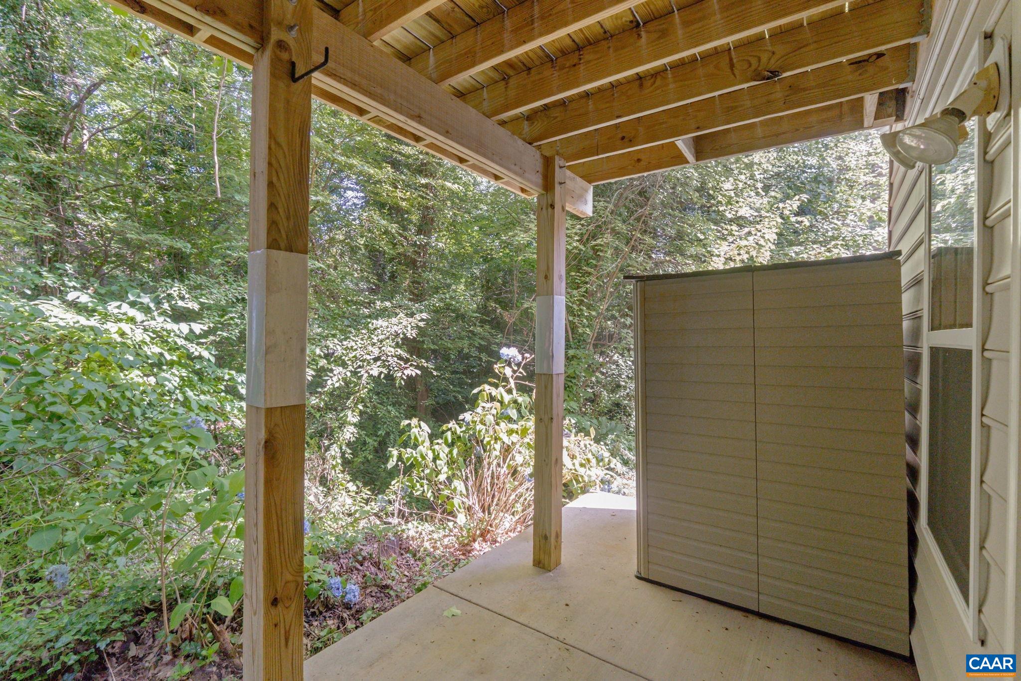834 ROCK CREEK RD