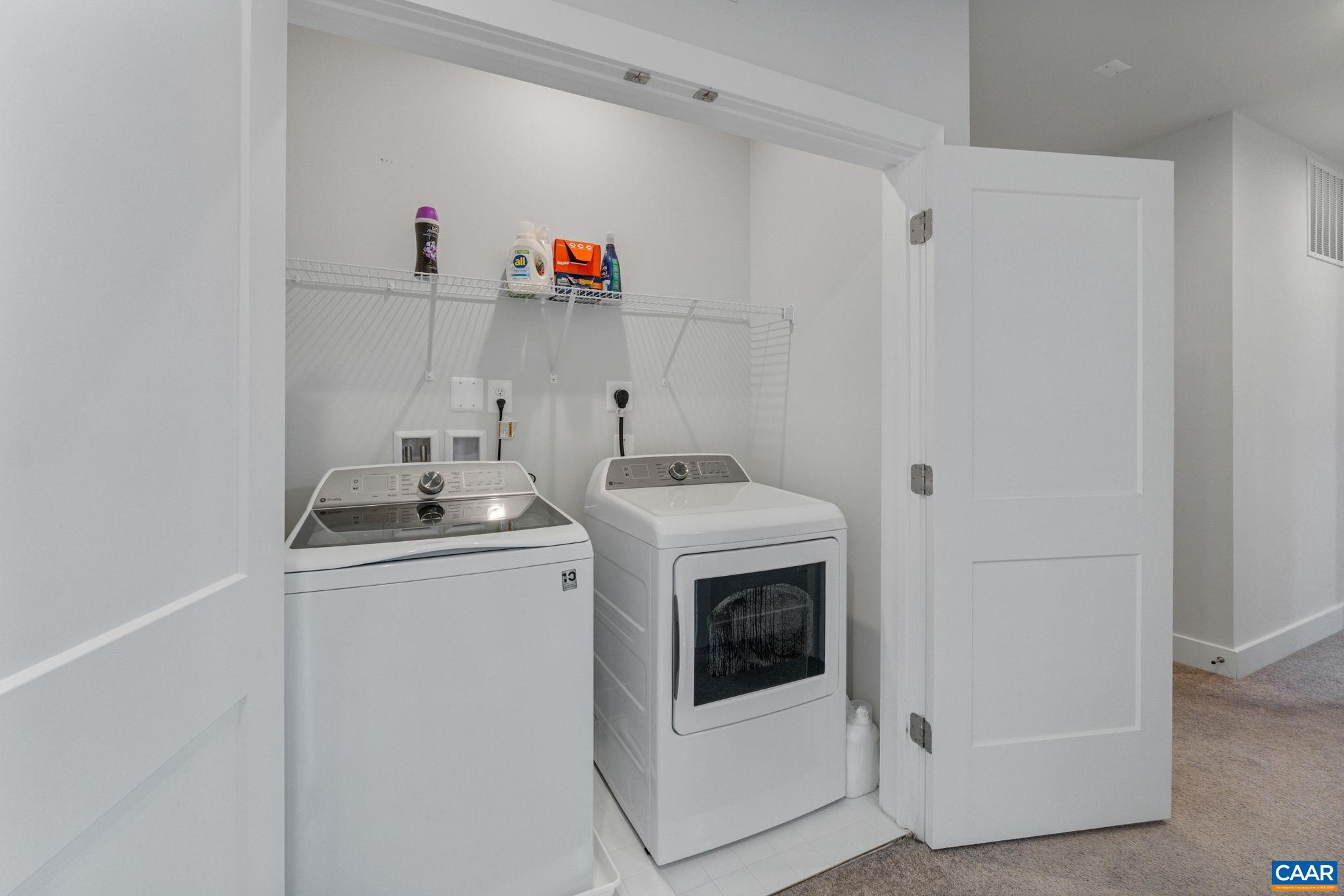 802 WESLEY LN Unit: B
