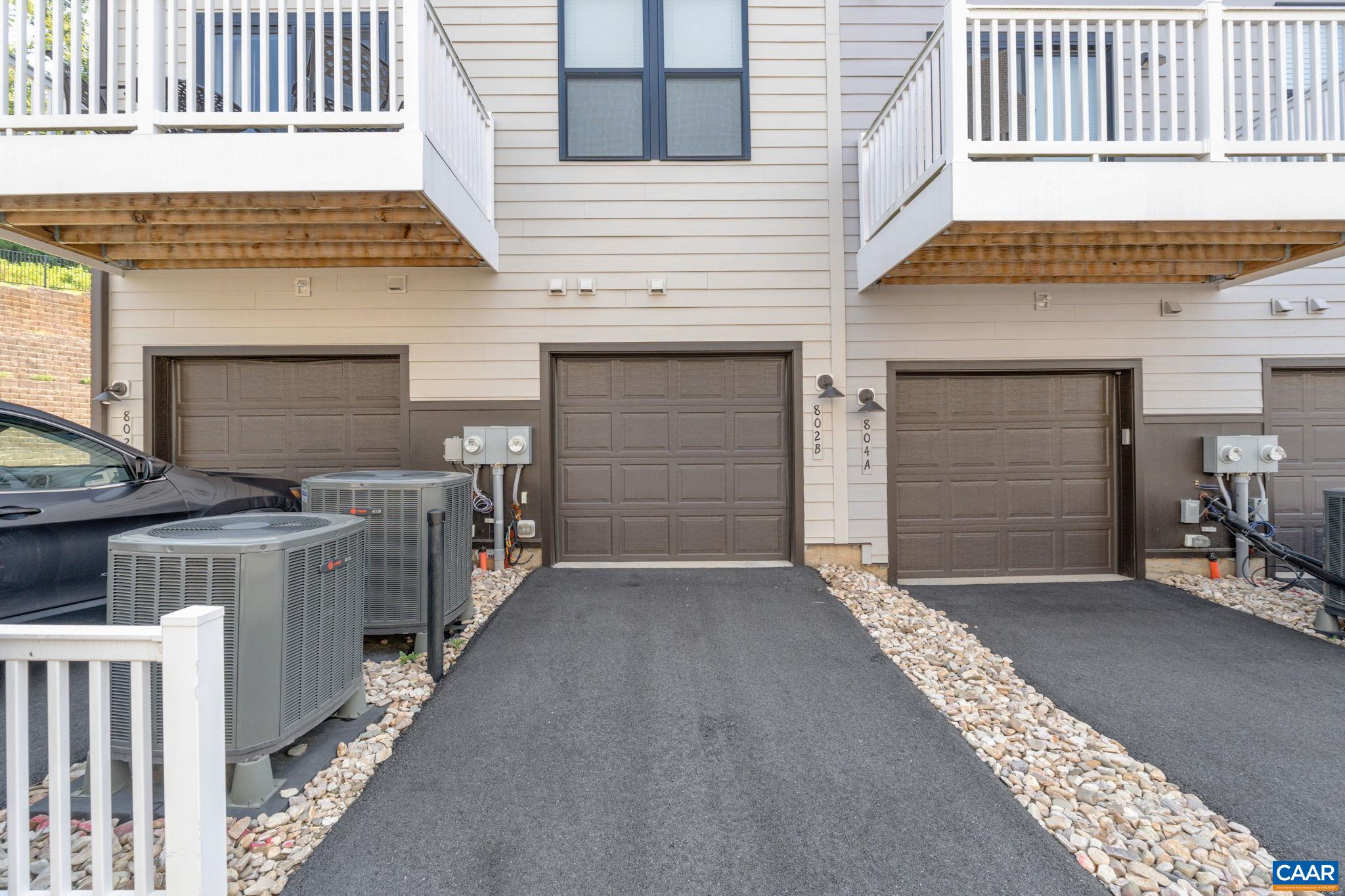 802 WESLEY LN Unit: B