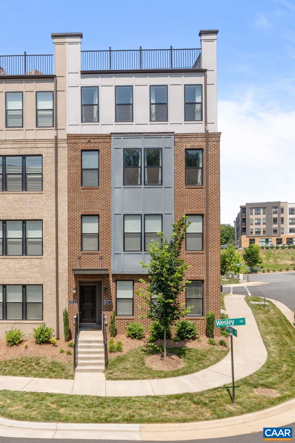 802 WESLEY LN Unit: B