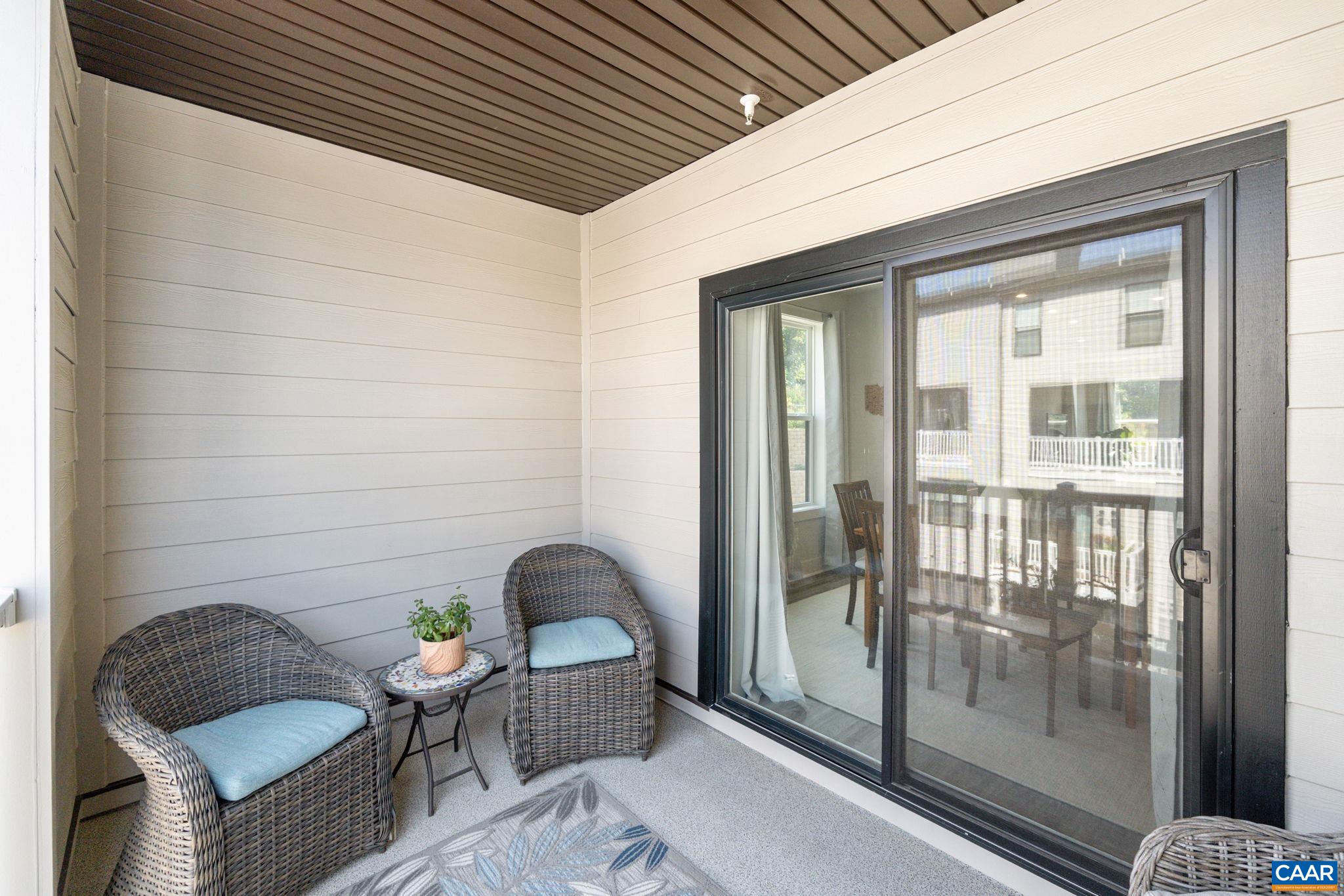 802 WESLEY LN Unit: B