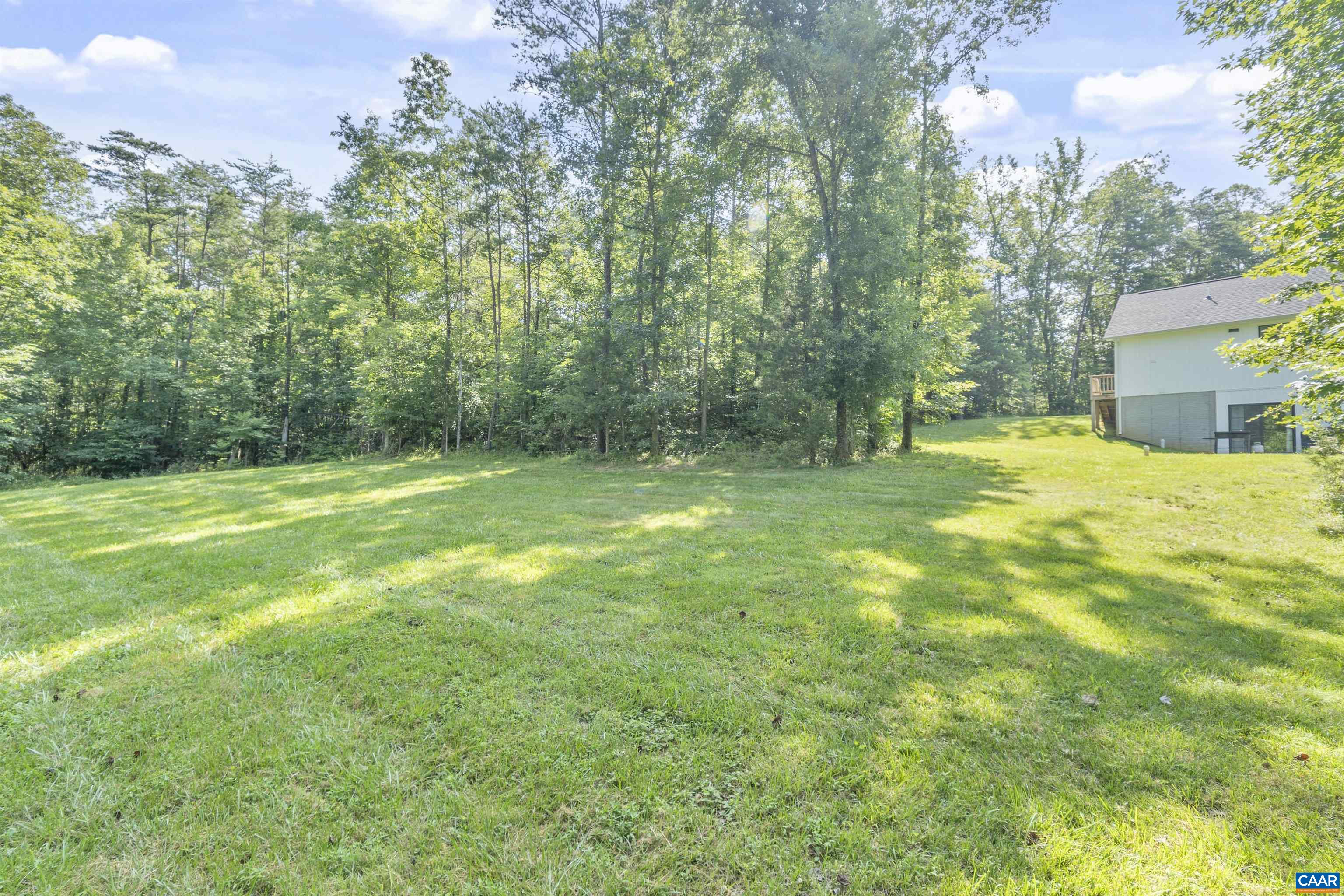 6516 ESMONT RD