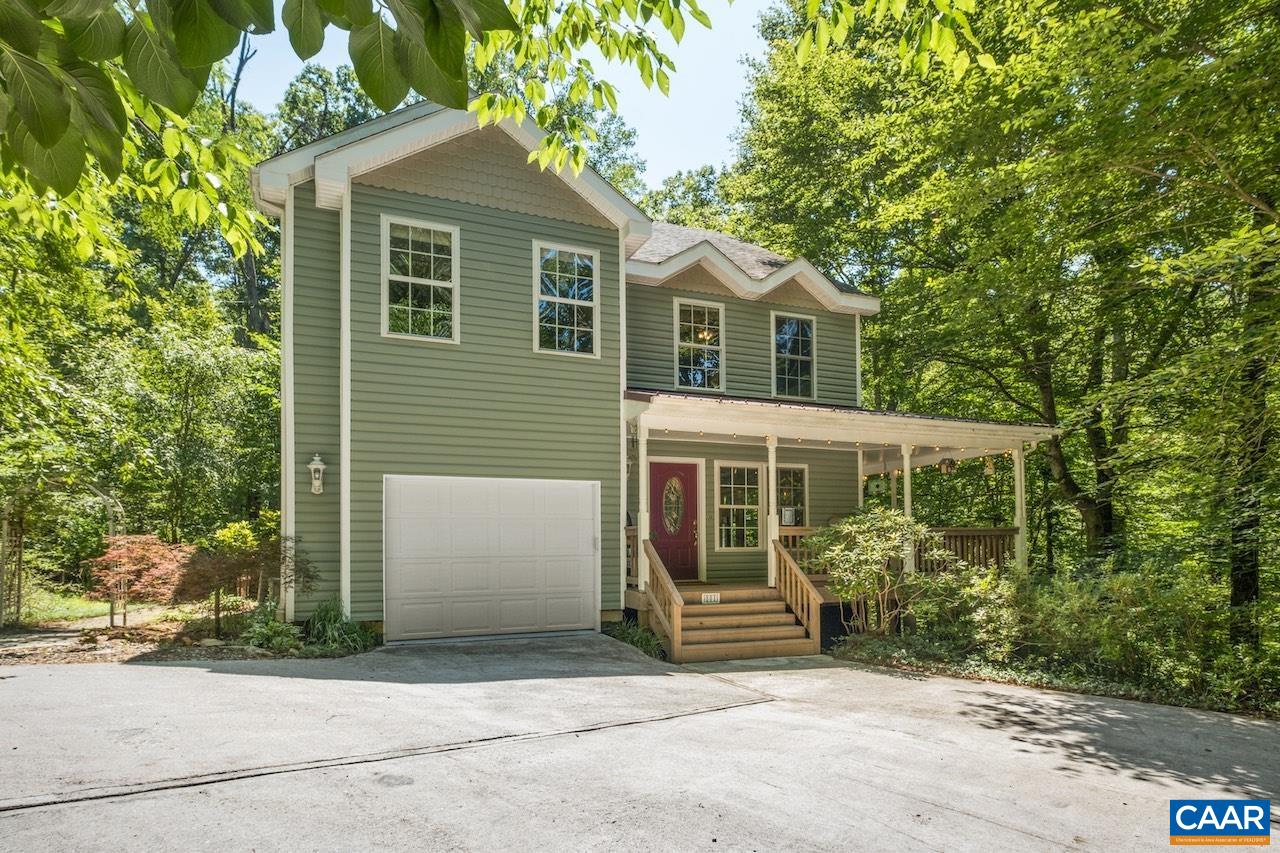 801 FLETCHERS LN