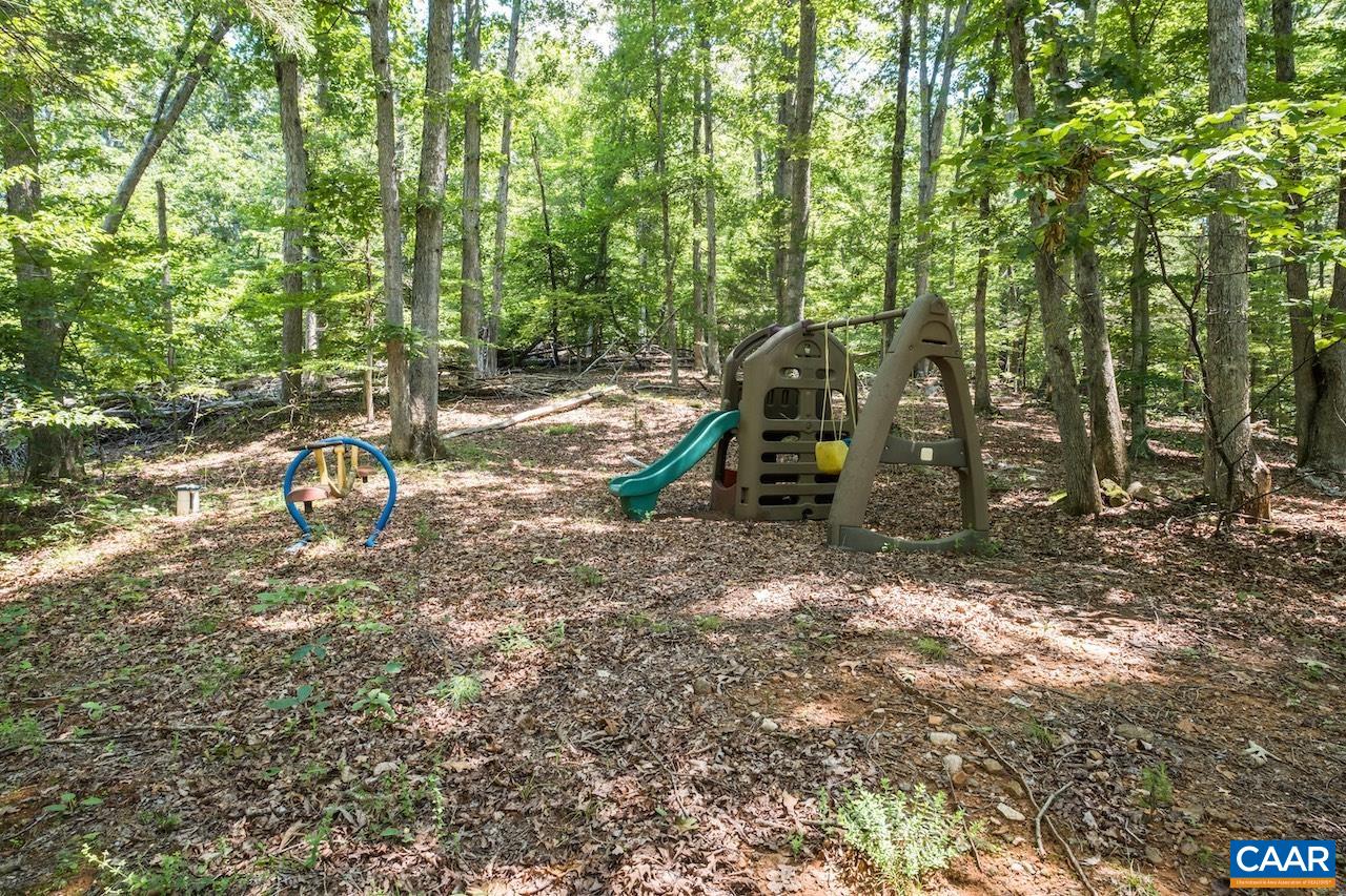 801 FLETCHERS LN