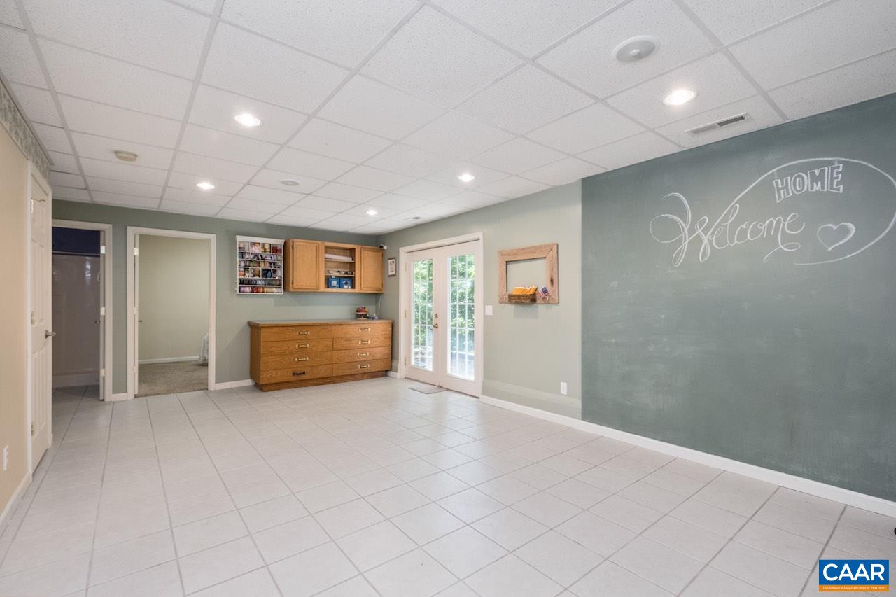 801 FLETCHERS LN