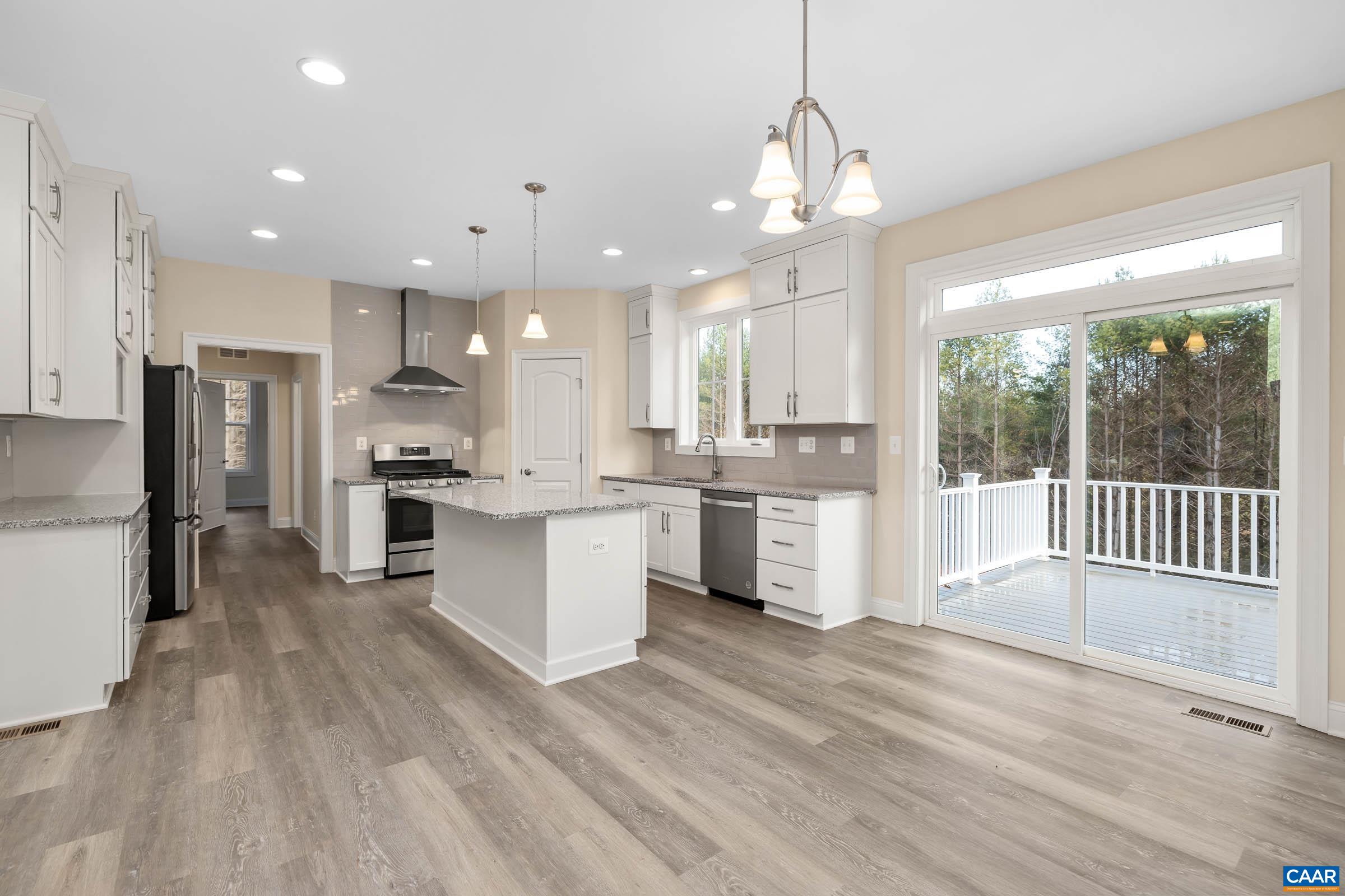 104 TIERNEY LN