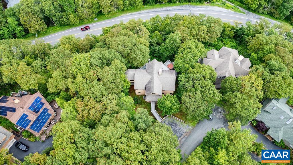 43 KNOB HILL PL