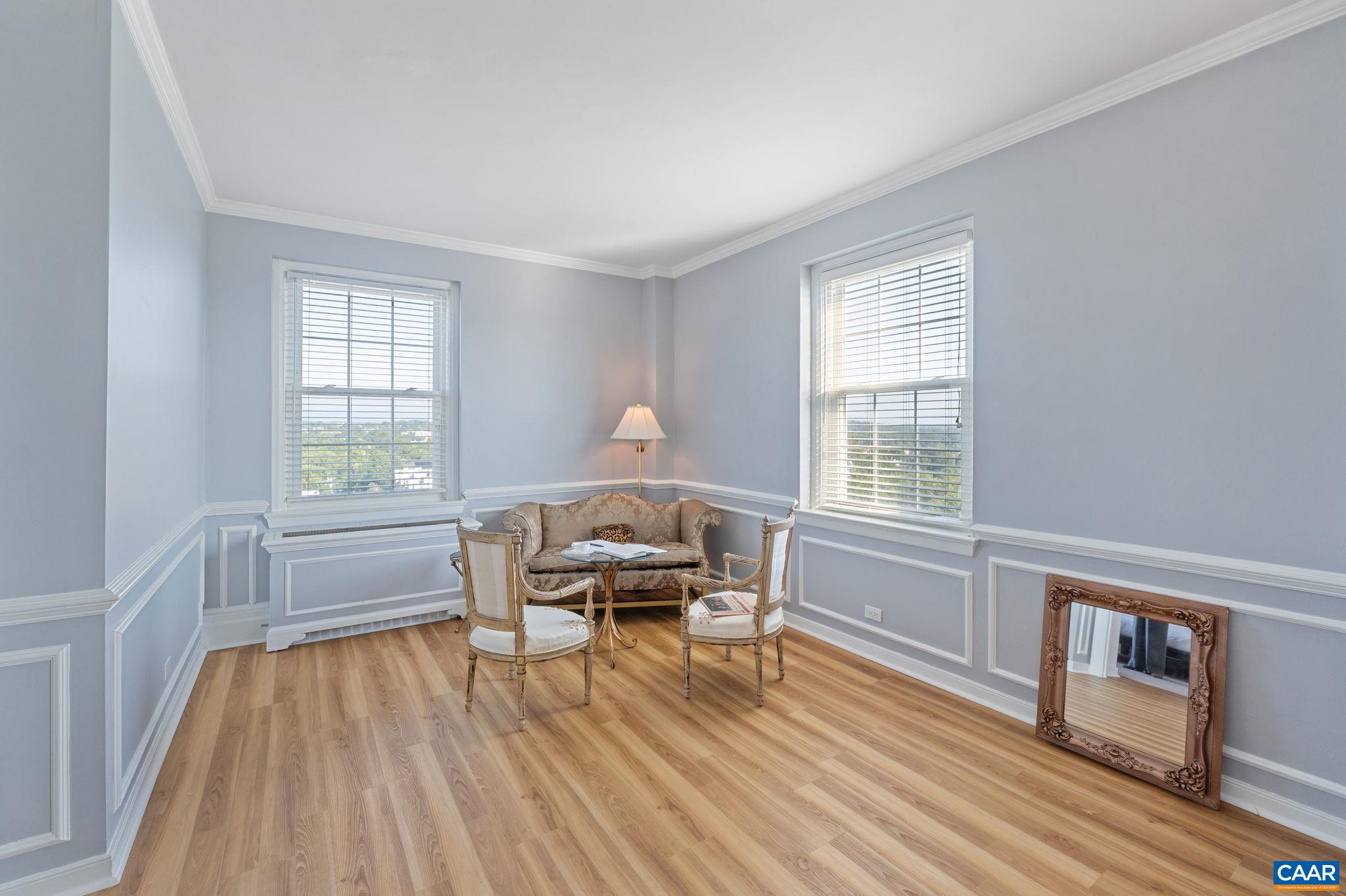 500 COURT SQ Unit: 901