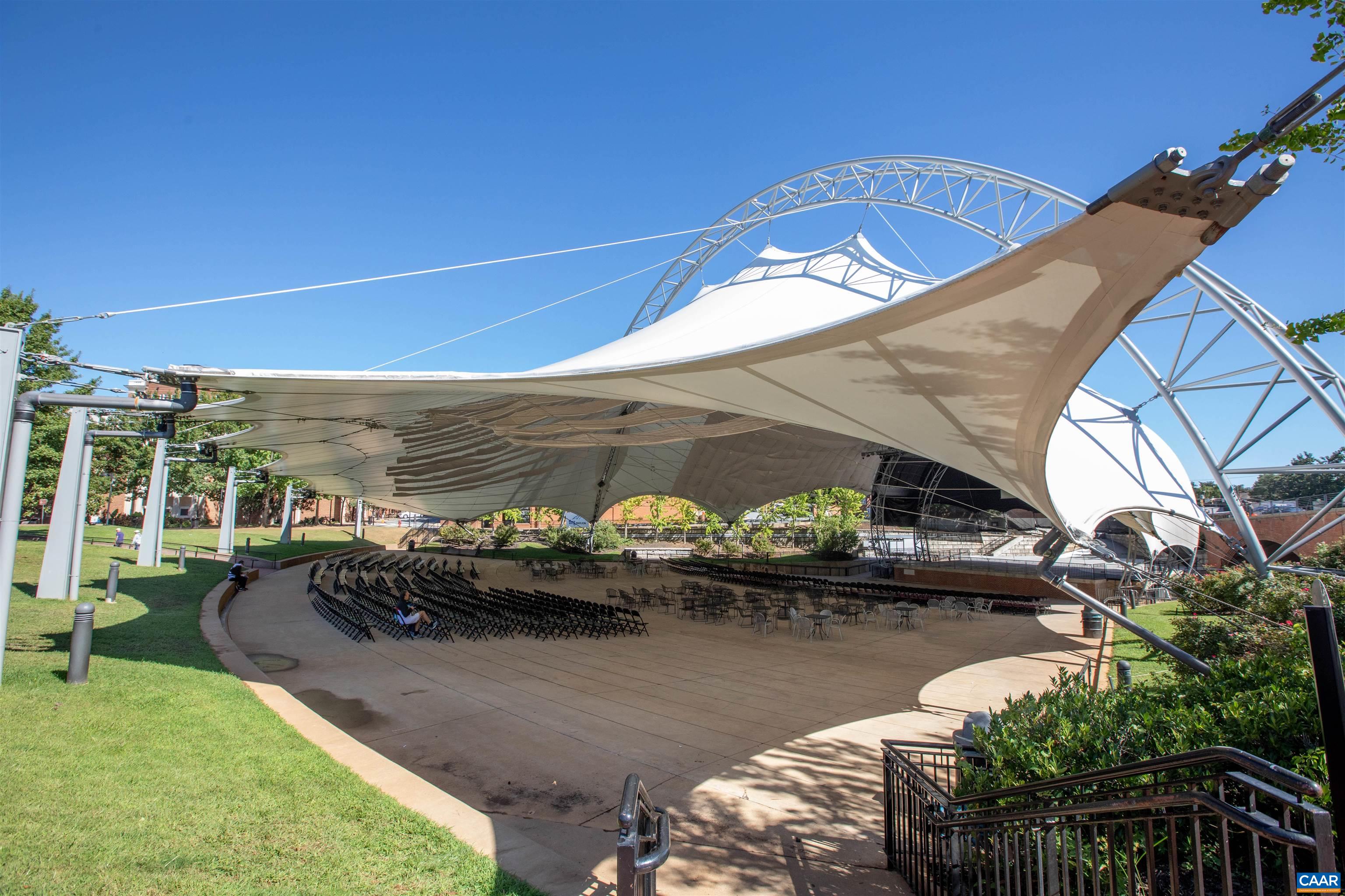 500 COURT SQ Unit: 901