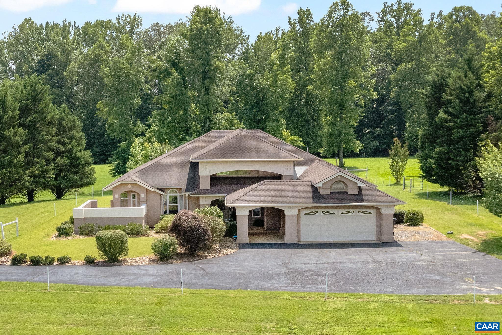 408 KENT LN