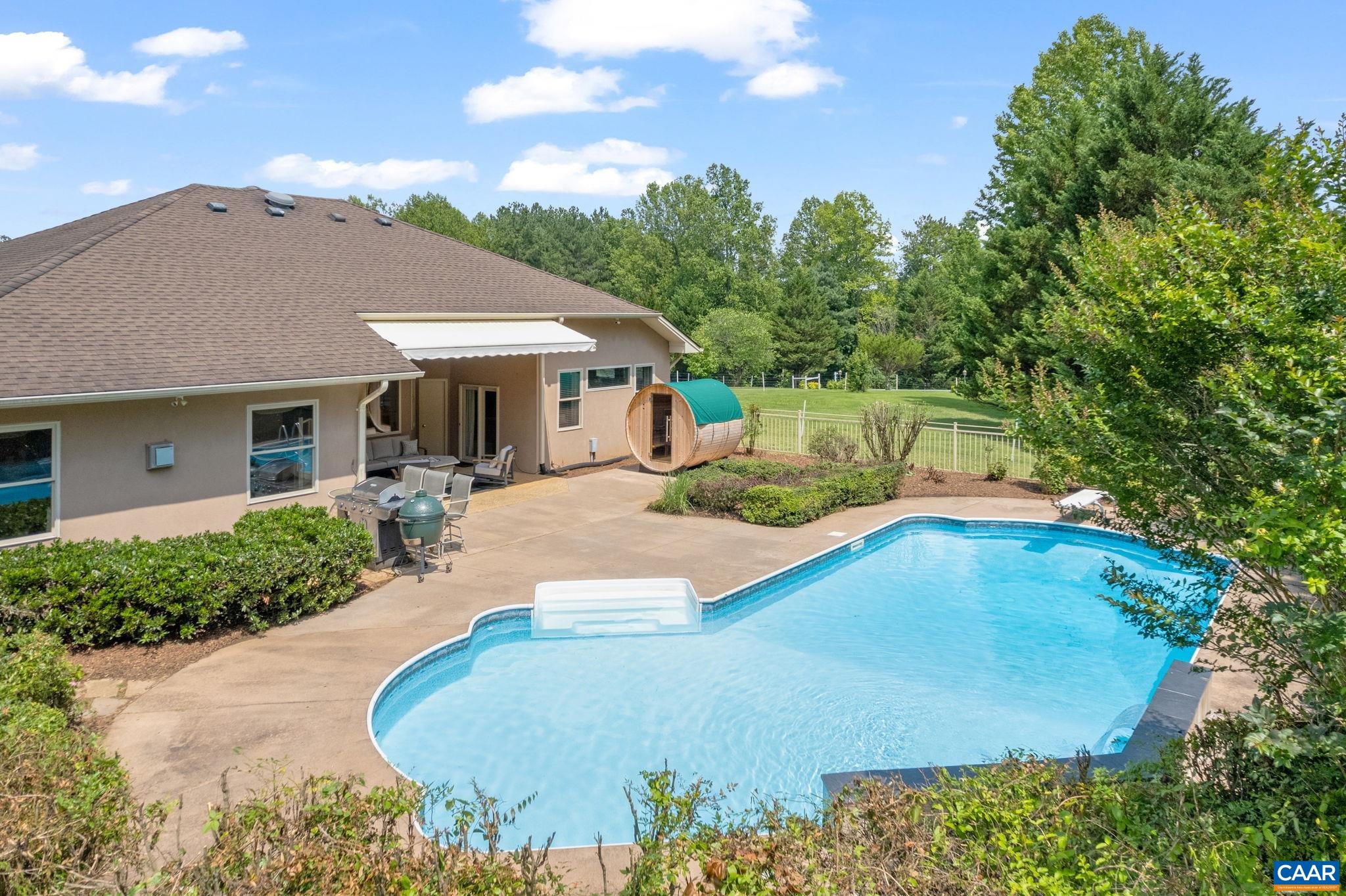 408 KENT LN