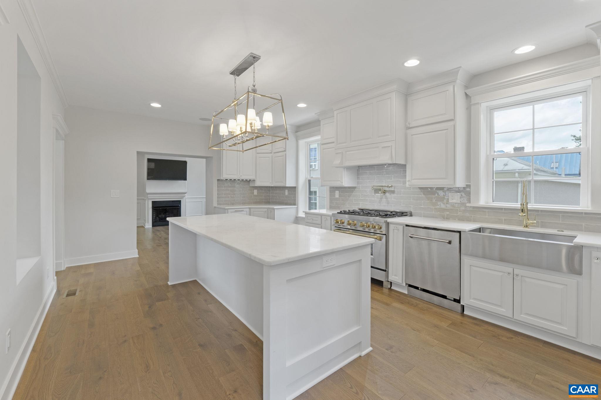 1108 EAST JEFFERSON ST