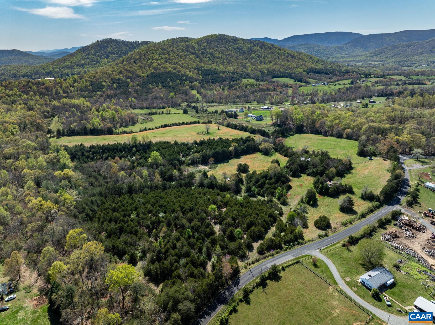 104 PEA RIDGE RD