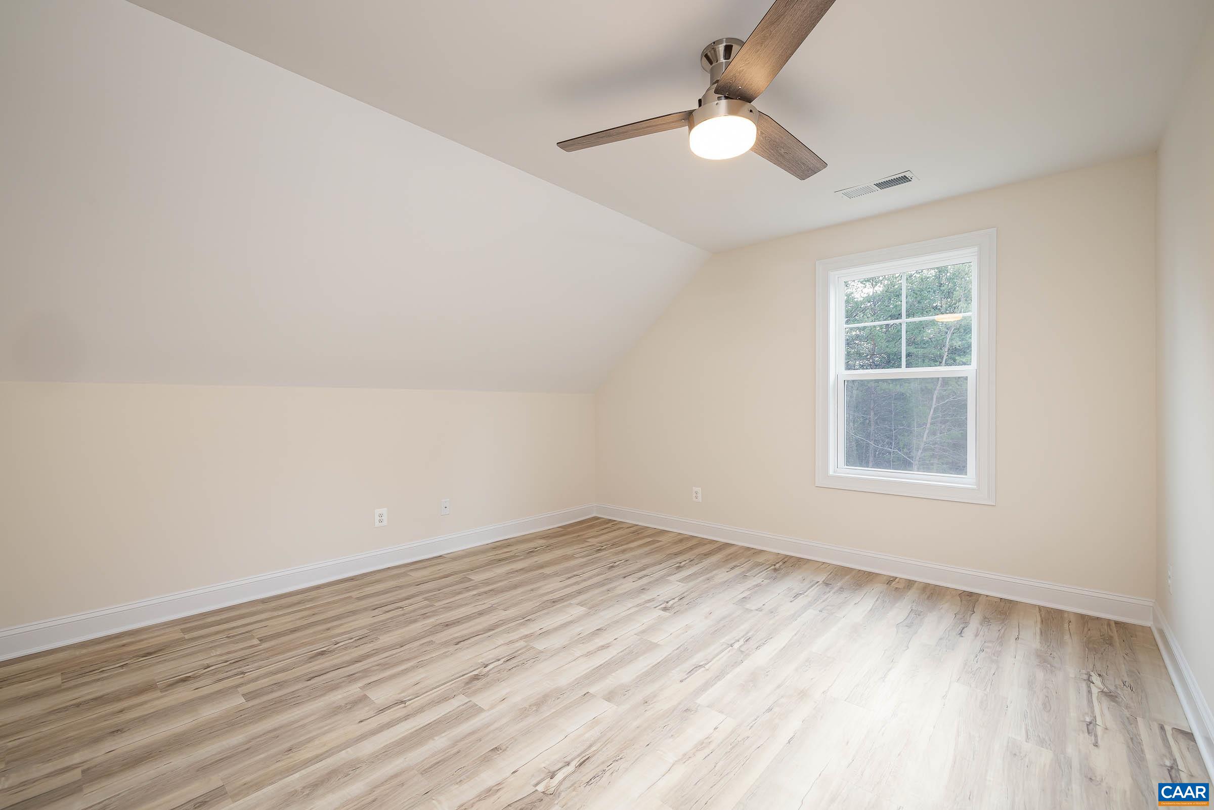 102 PEA RIDGE RD