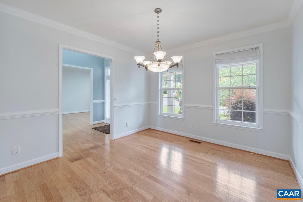 1142 REDFIELDS RD