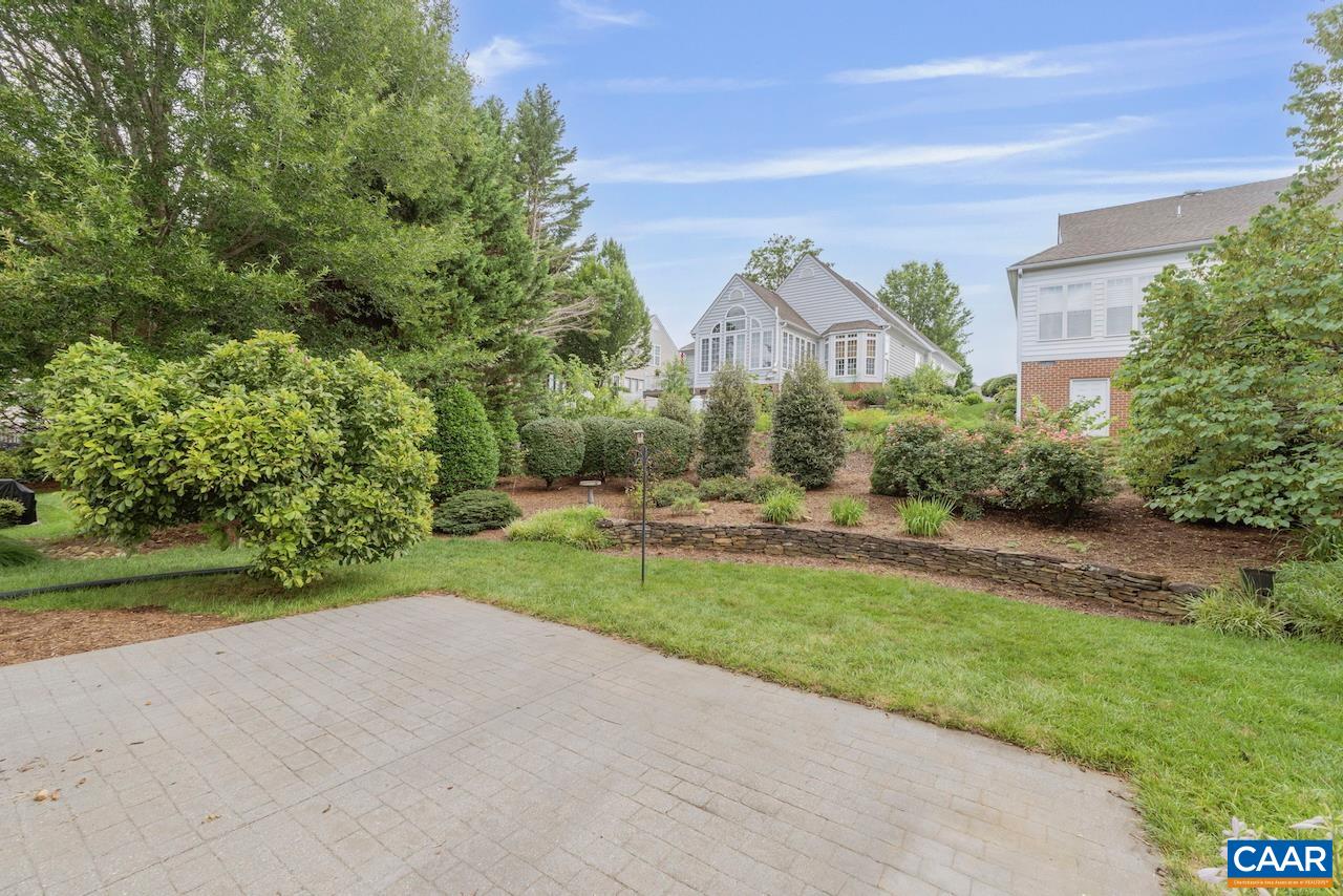 1142 REDFIELDS RD