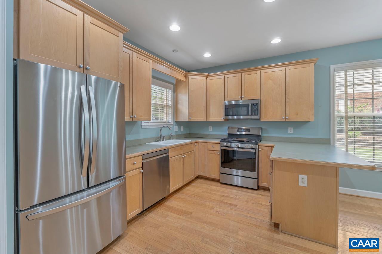 1142 REDFIELDS RD