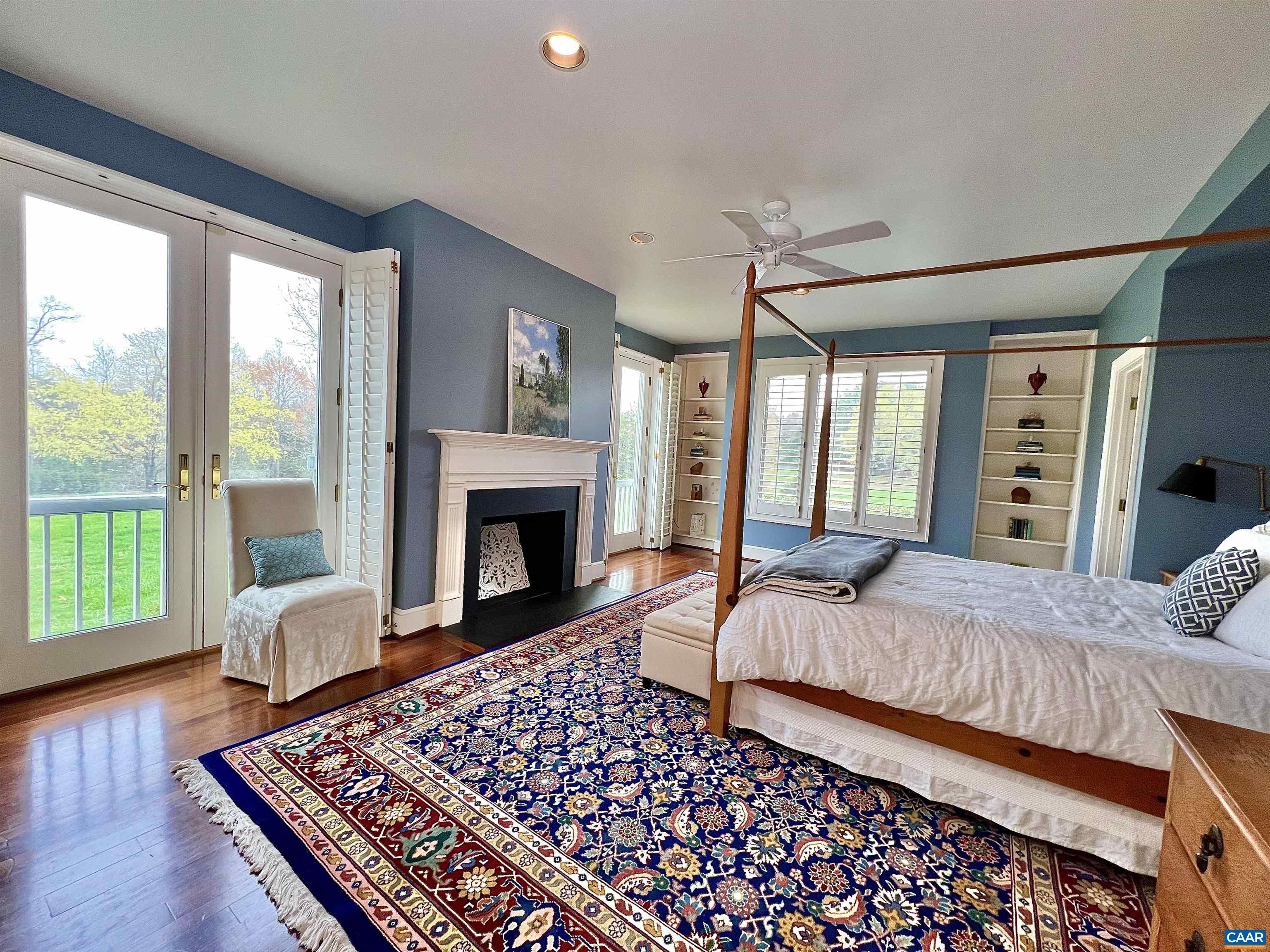 4749 WESLEY CHAPEL RD