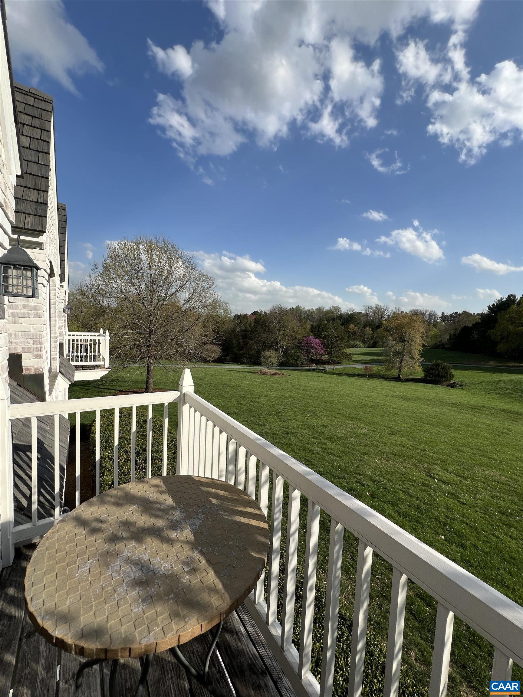 4749 WESLEY CHAPEL RD