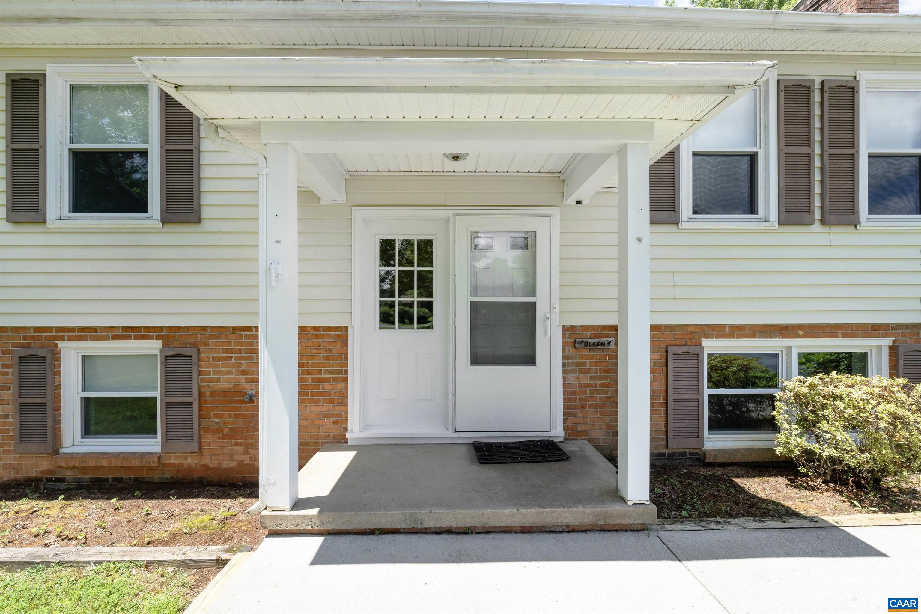 2612 LAWRENCE RD