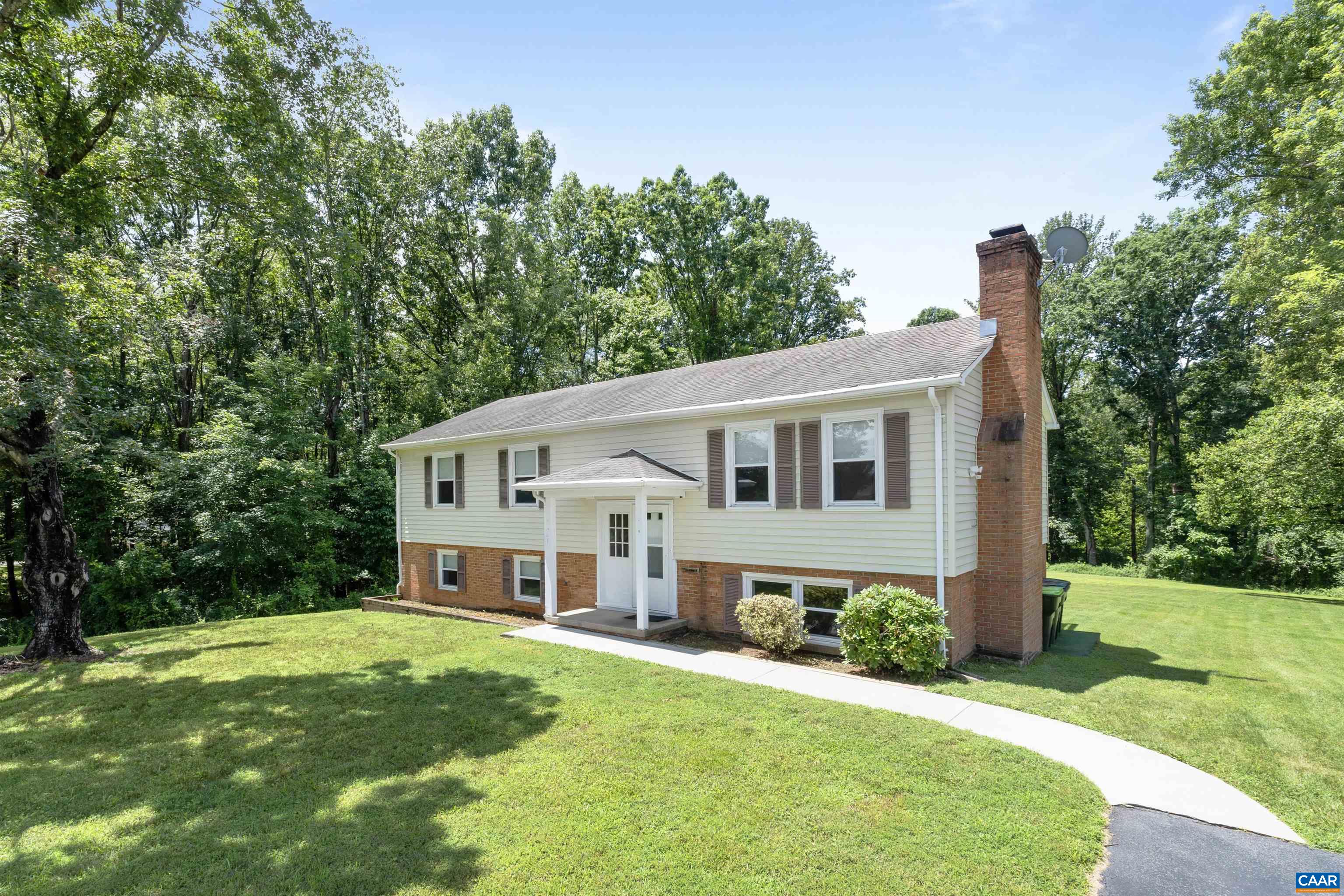 2612 LAWRENCE RD