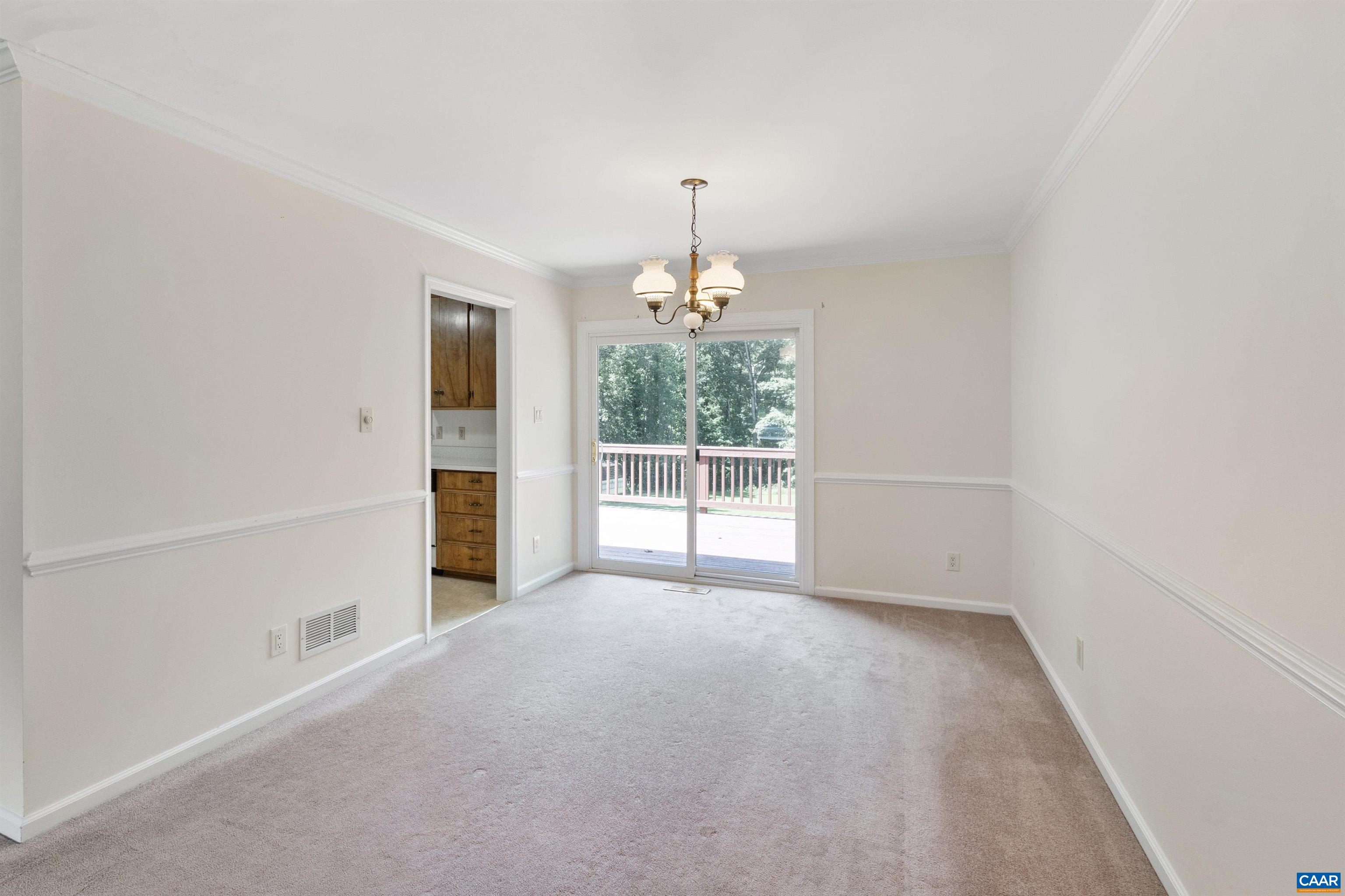 2612 LAWRENCE RD