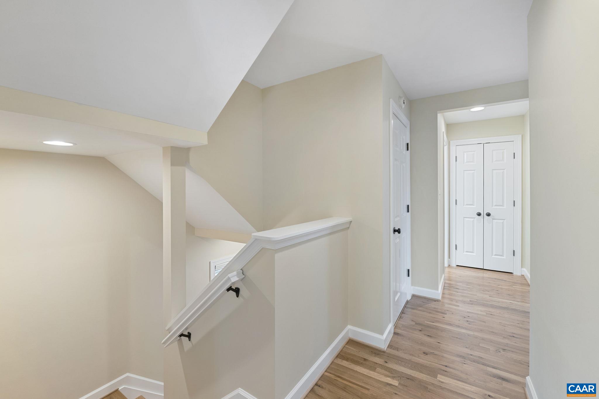 214 HUNTLEY AVE