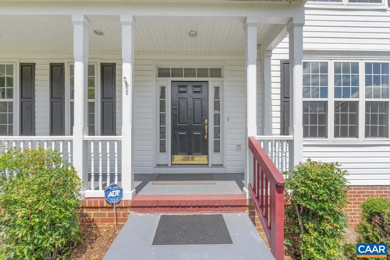 358 LEAPING FOX CT