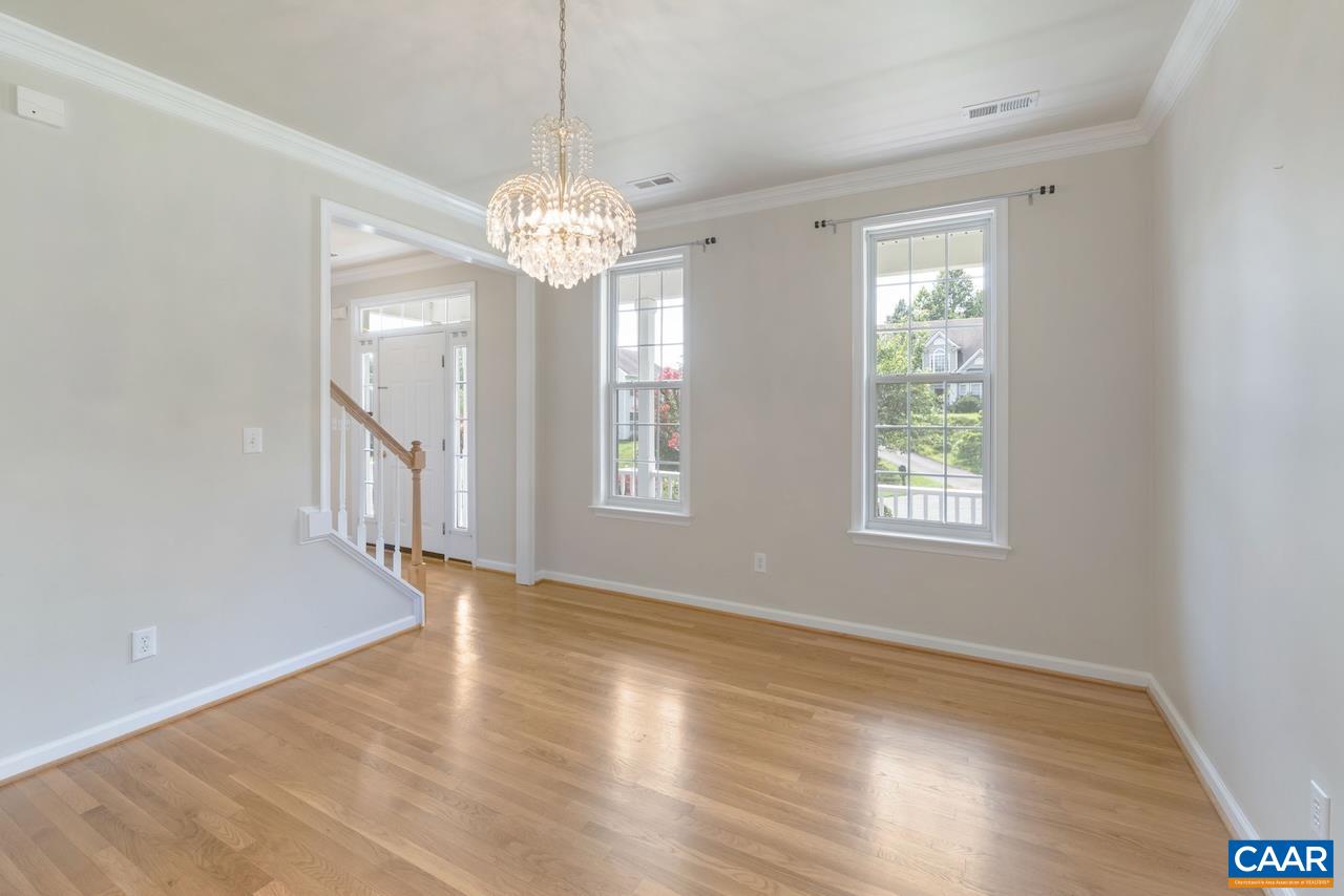 358 LEAPING FOX CT