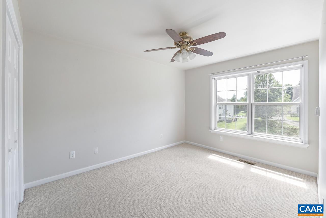 358 LEAPING FOX CT