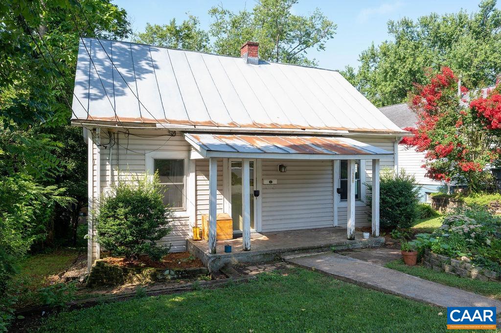 1308 POPLAR ST