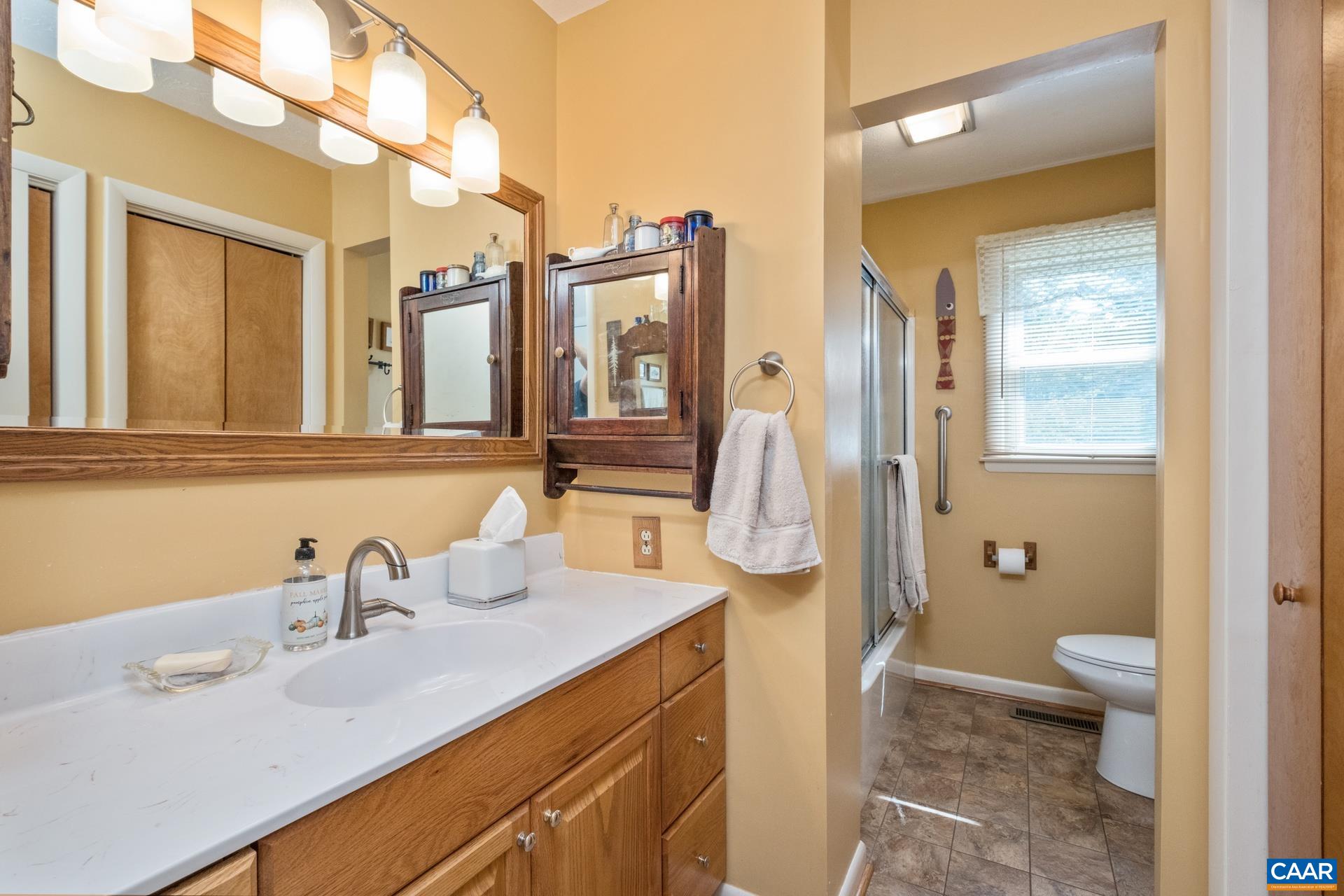 210 CIDER MILL RD