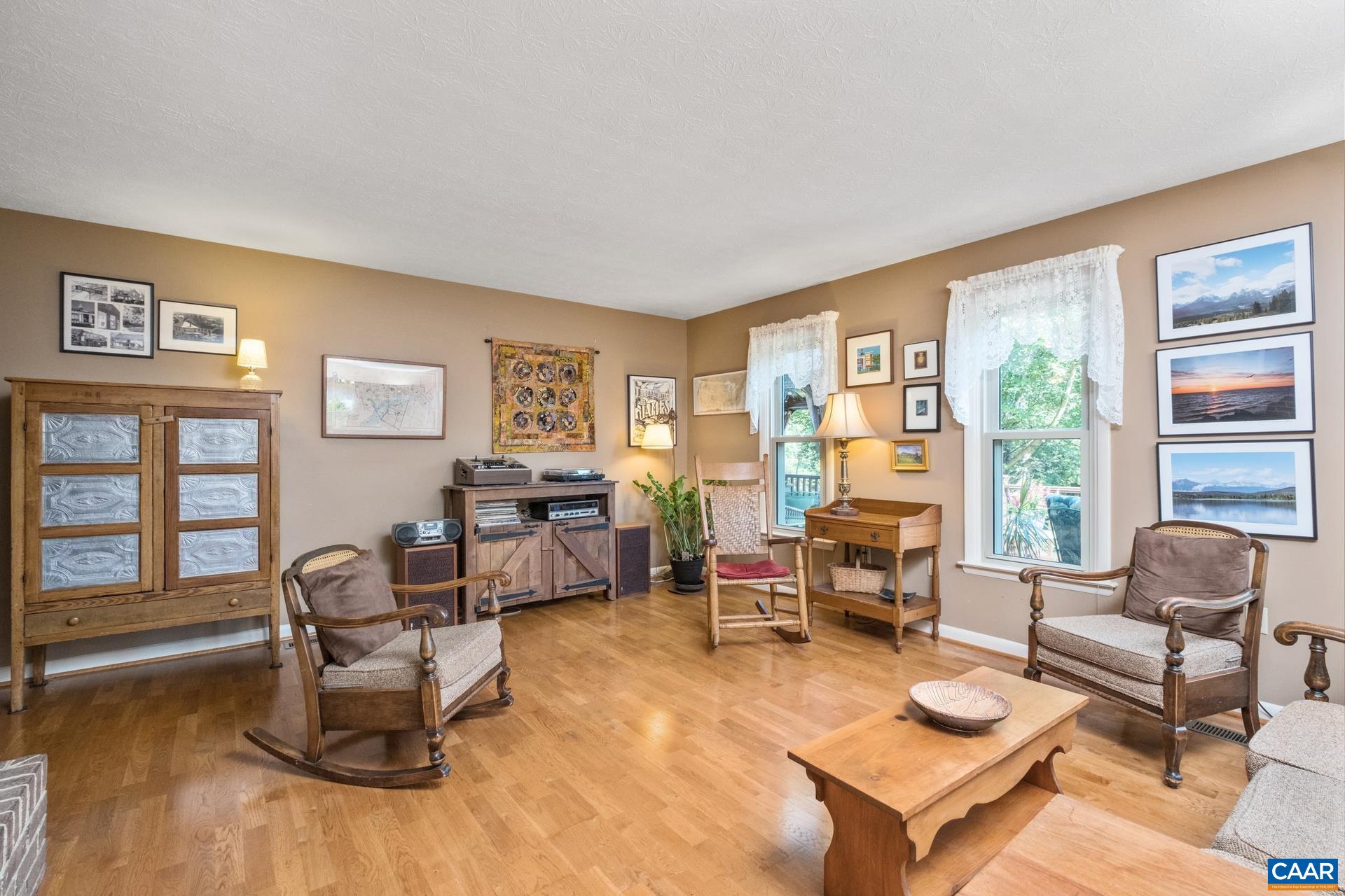 210 CIDER MILL RD