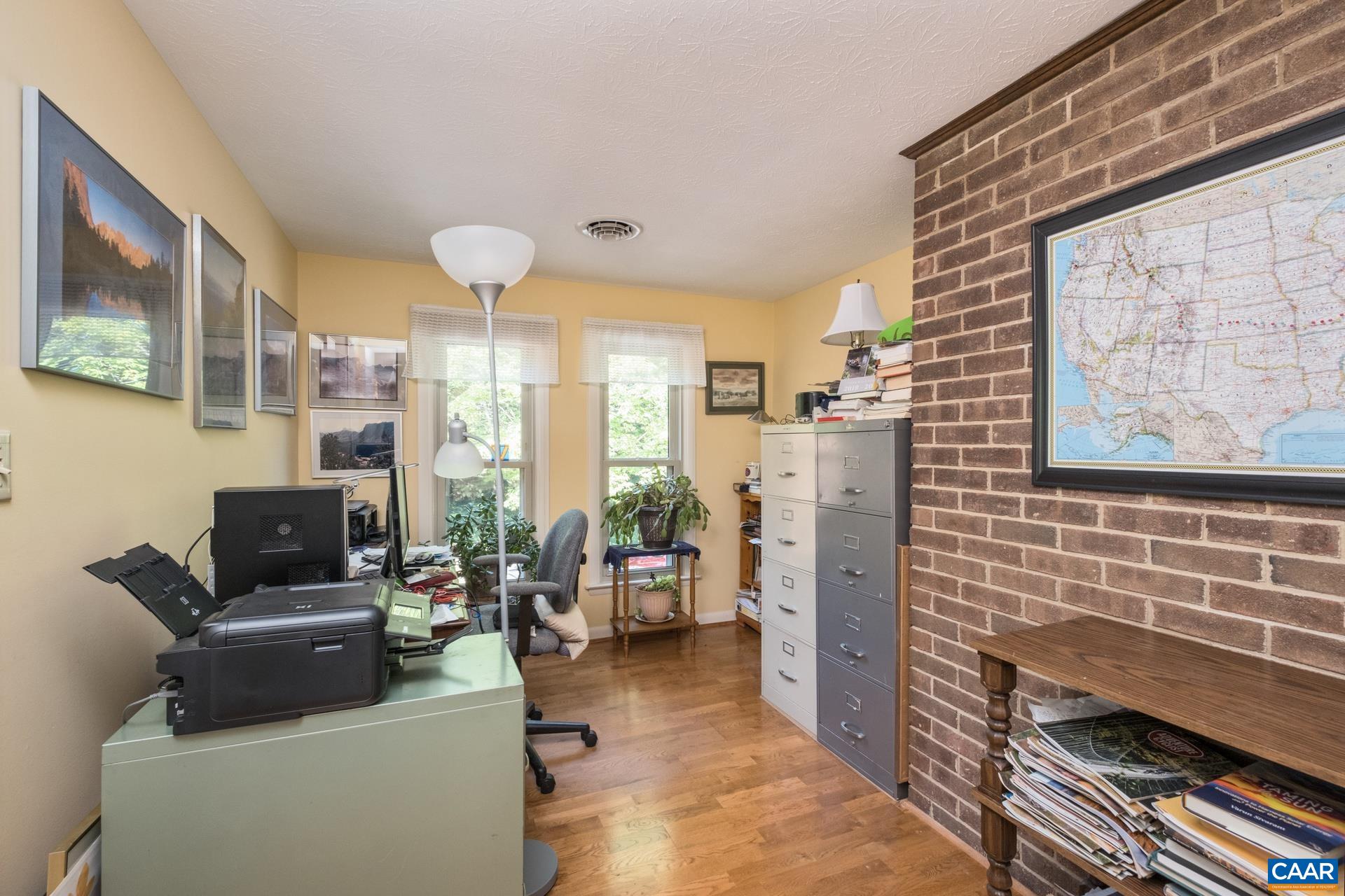210 CIDER MILL RD