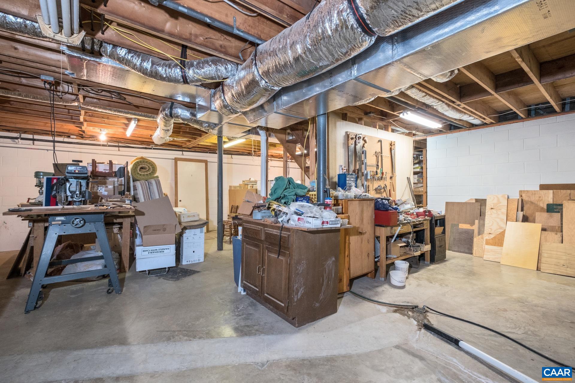 210 CIDER MILL RD