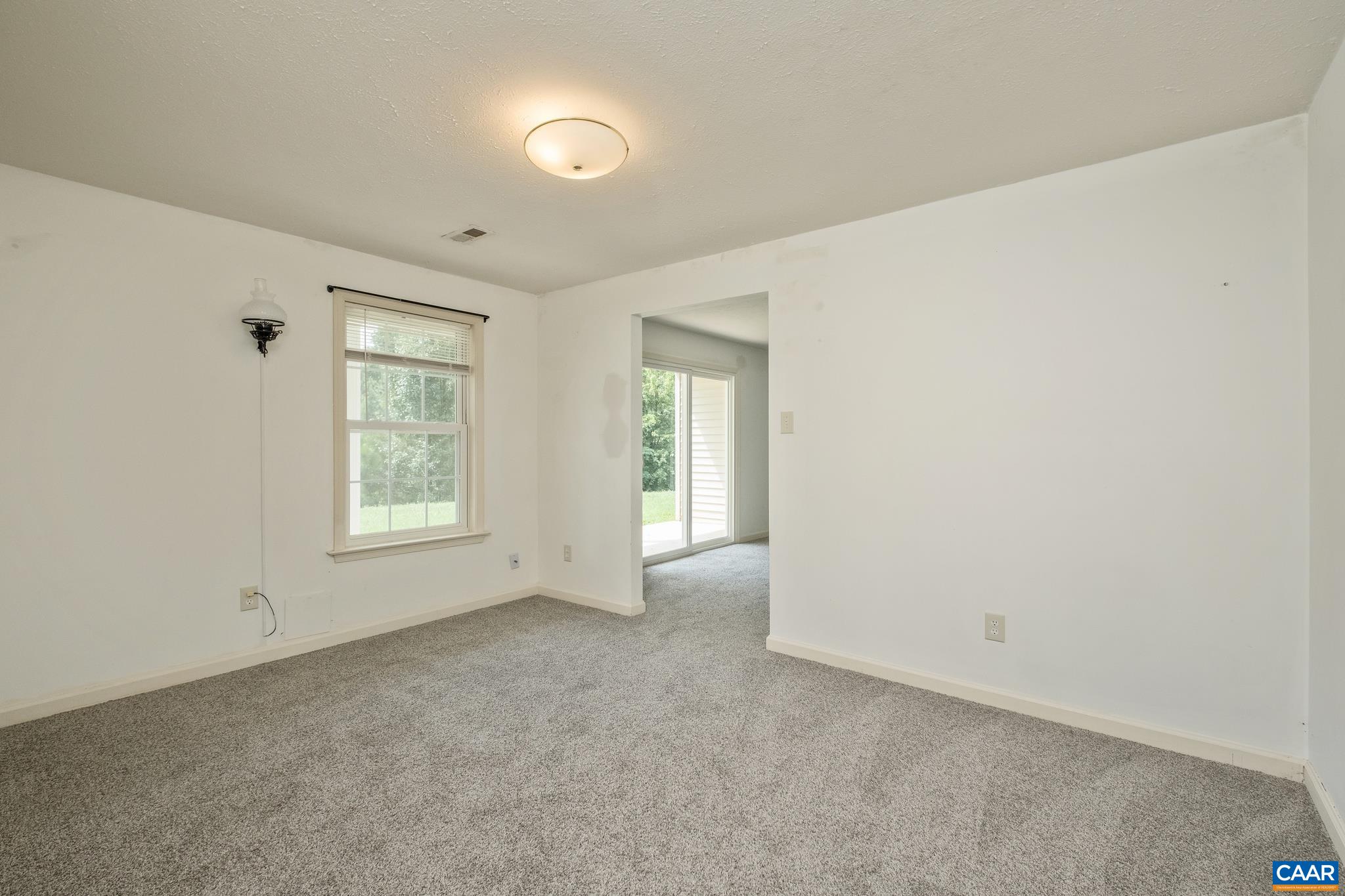 114 MEADOW GREEN CT