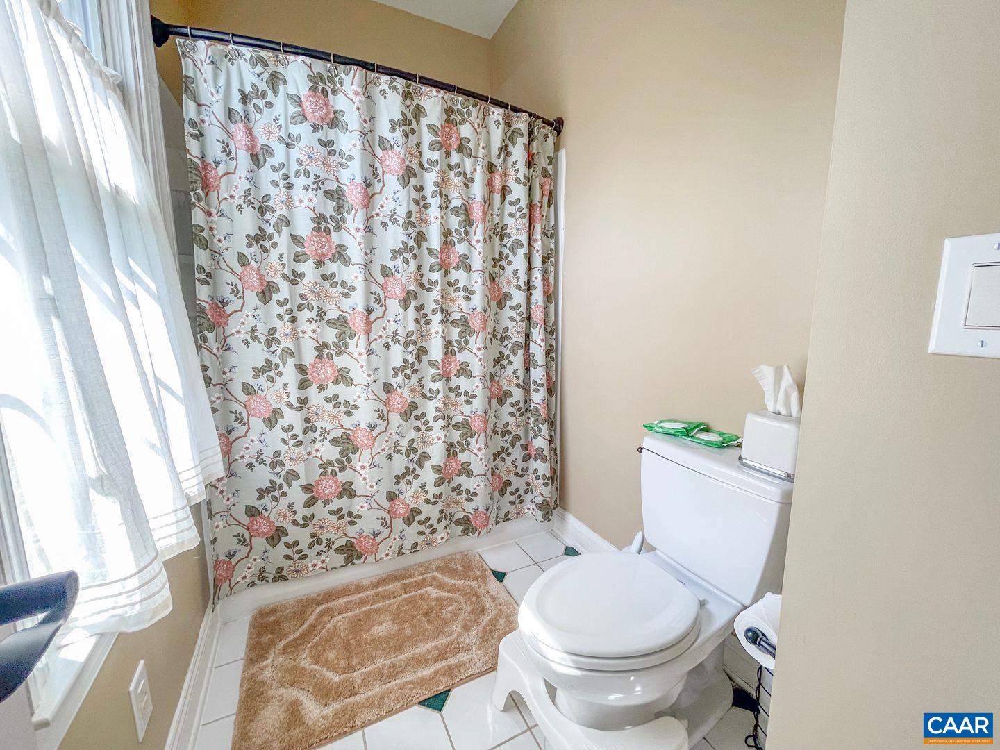 935 GARTH RD
