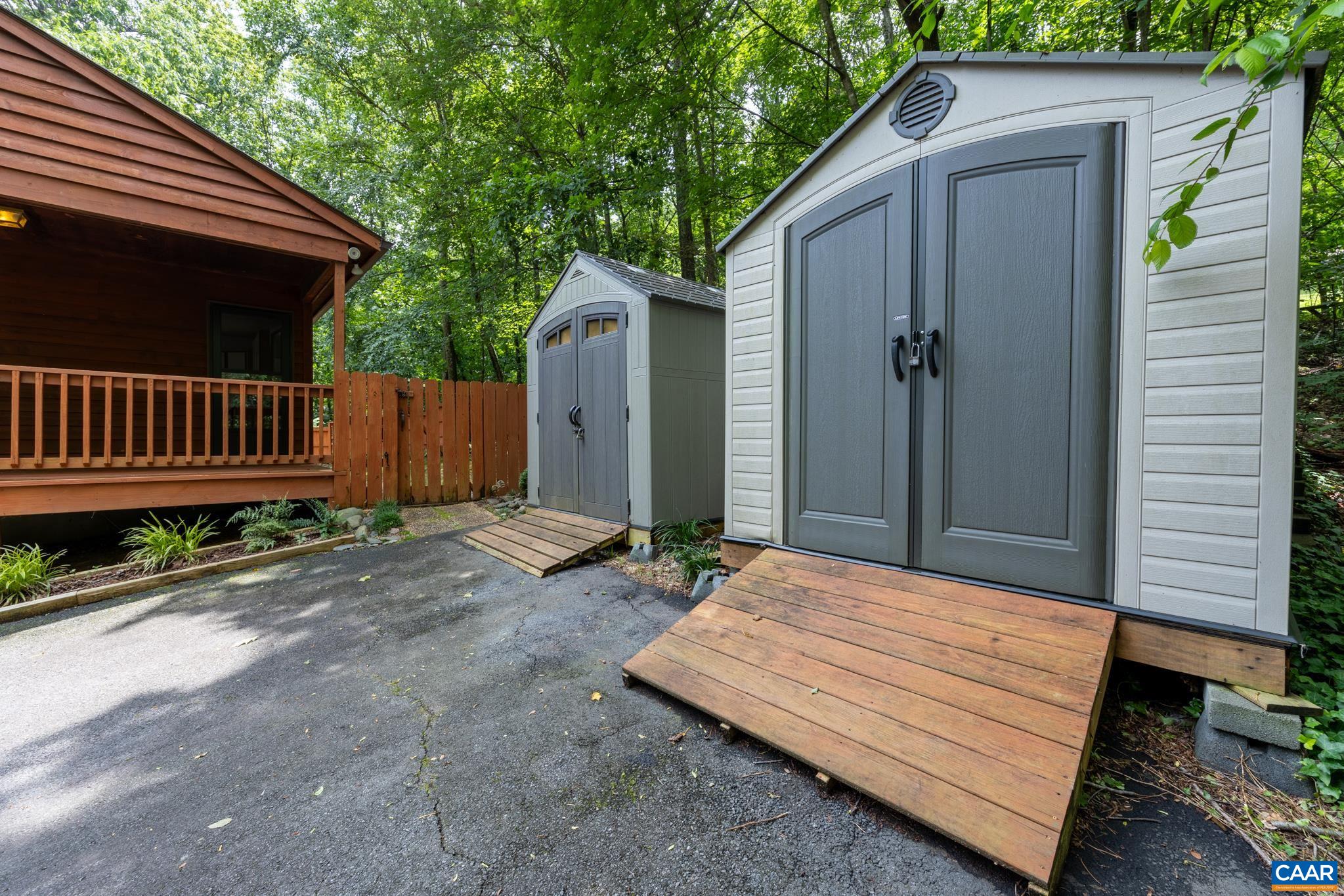 189 TALL PINES DR