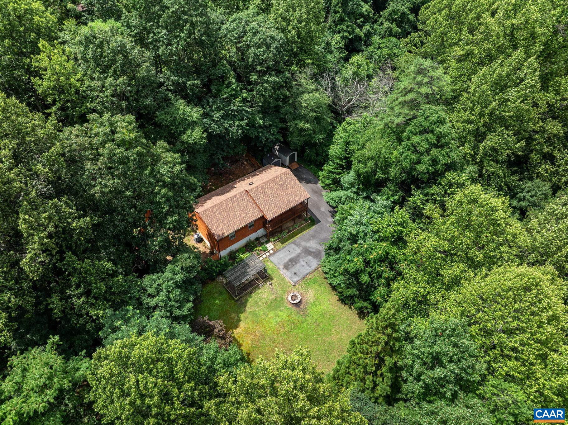 189 TALL PINES DR