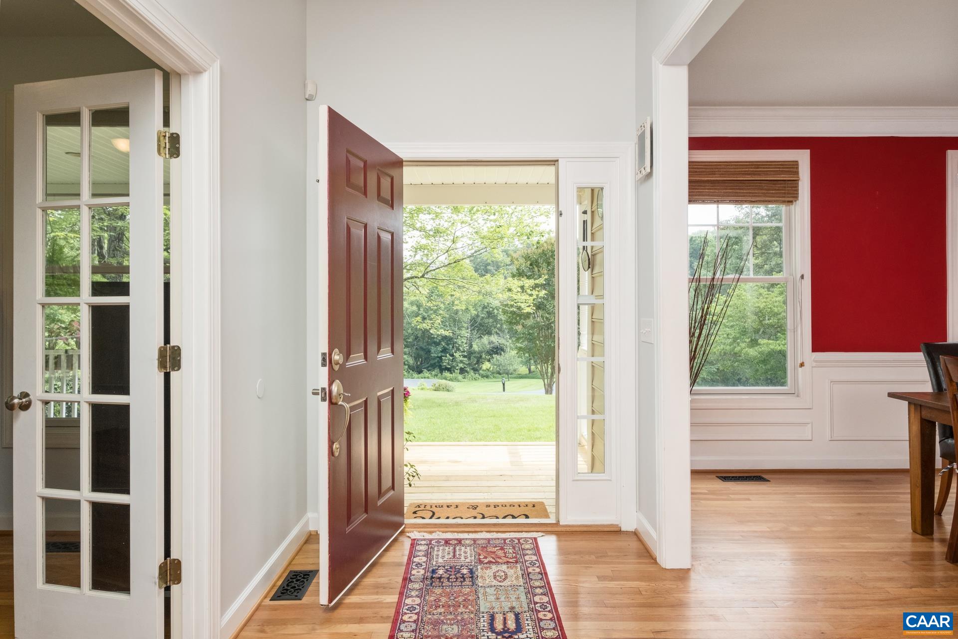 482 LONDON CT
