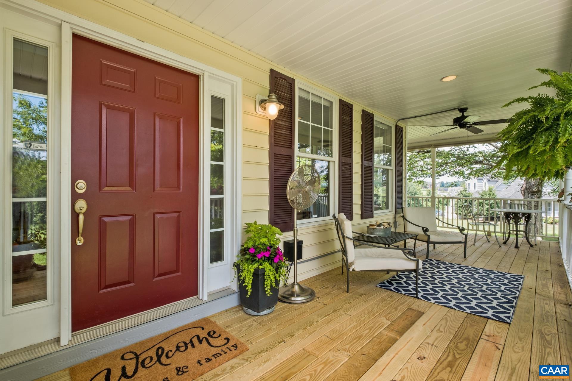 482 LONDON CT