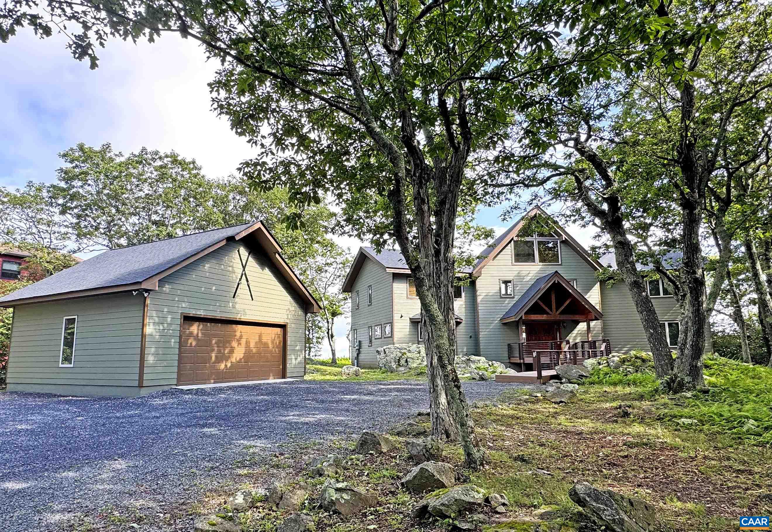 58 SUMMIT LN