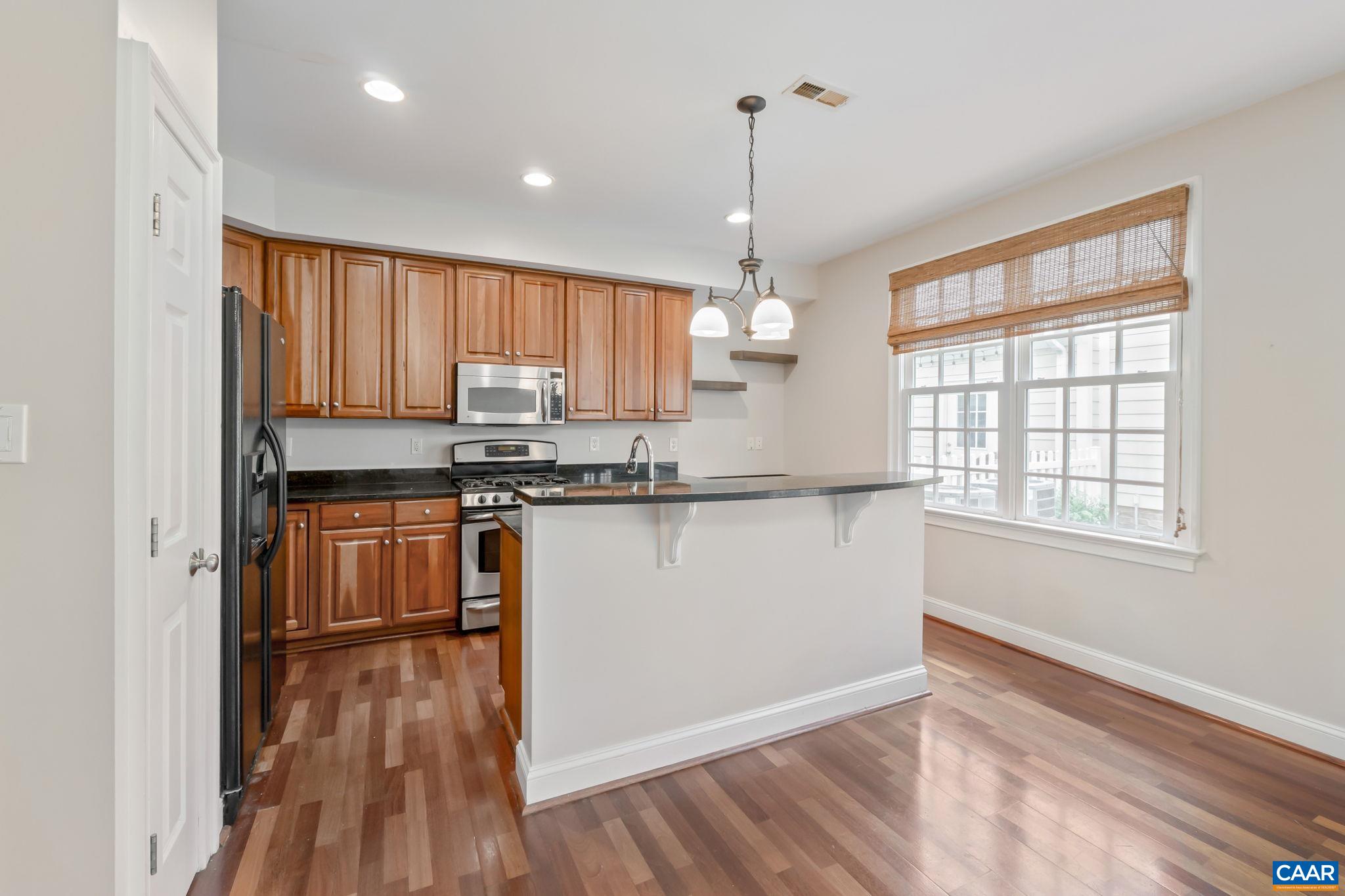 219 GRASS DALE LN