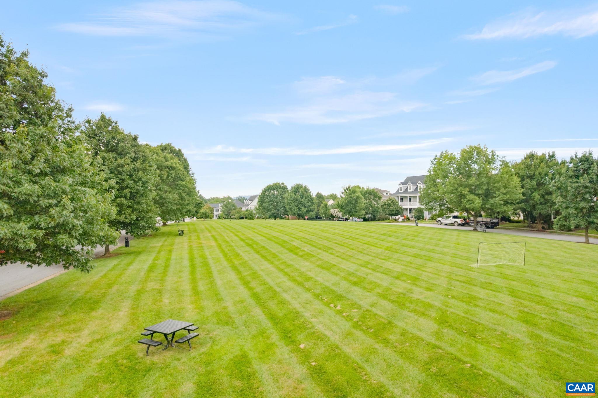 219 GRASS DALE LN
