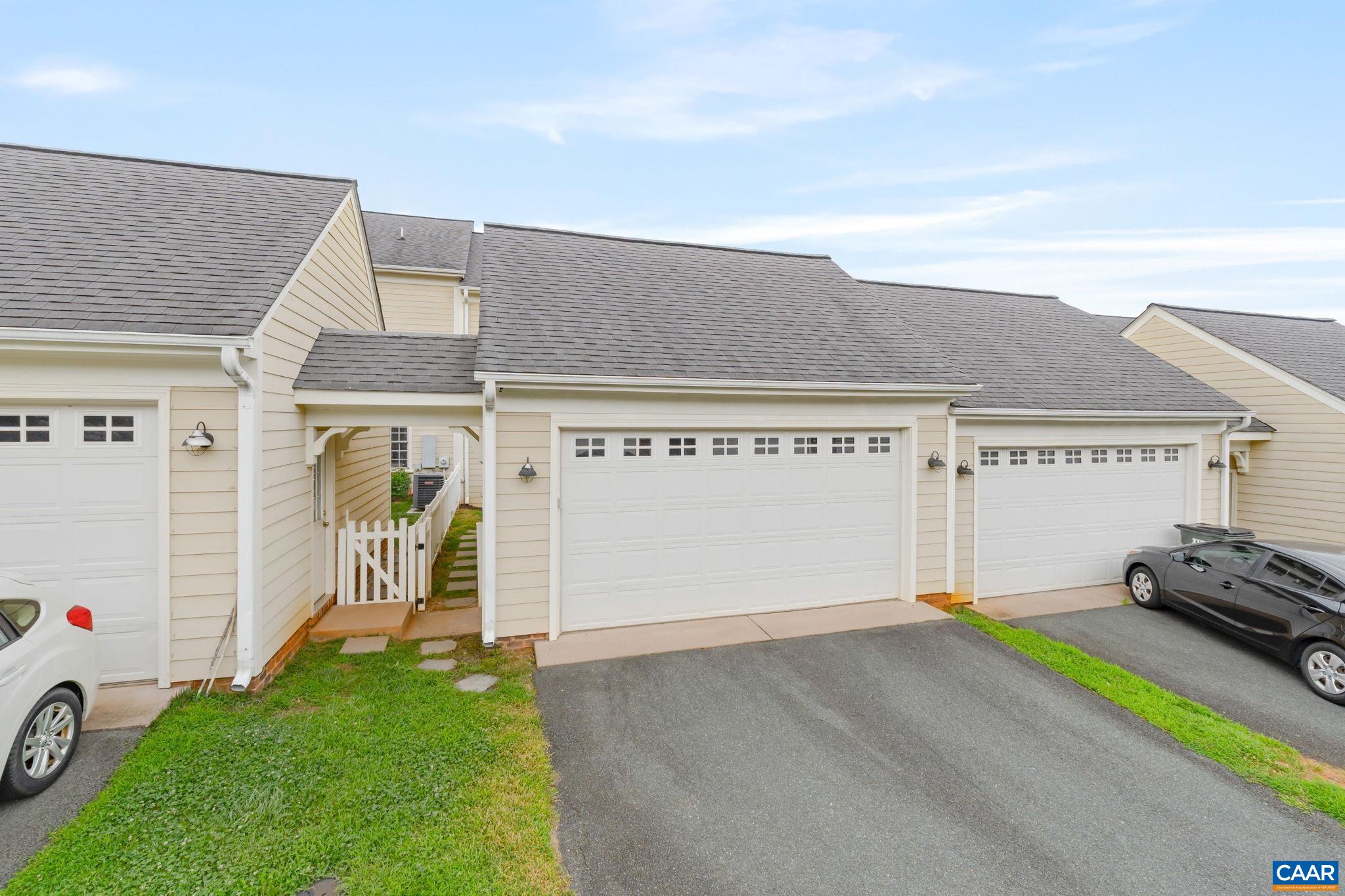 219 GRASS DALE LN