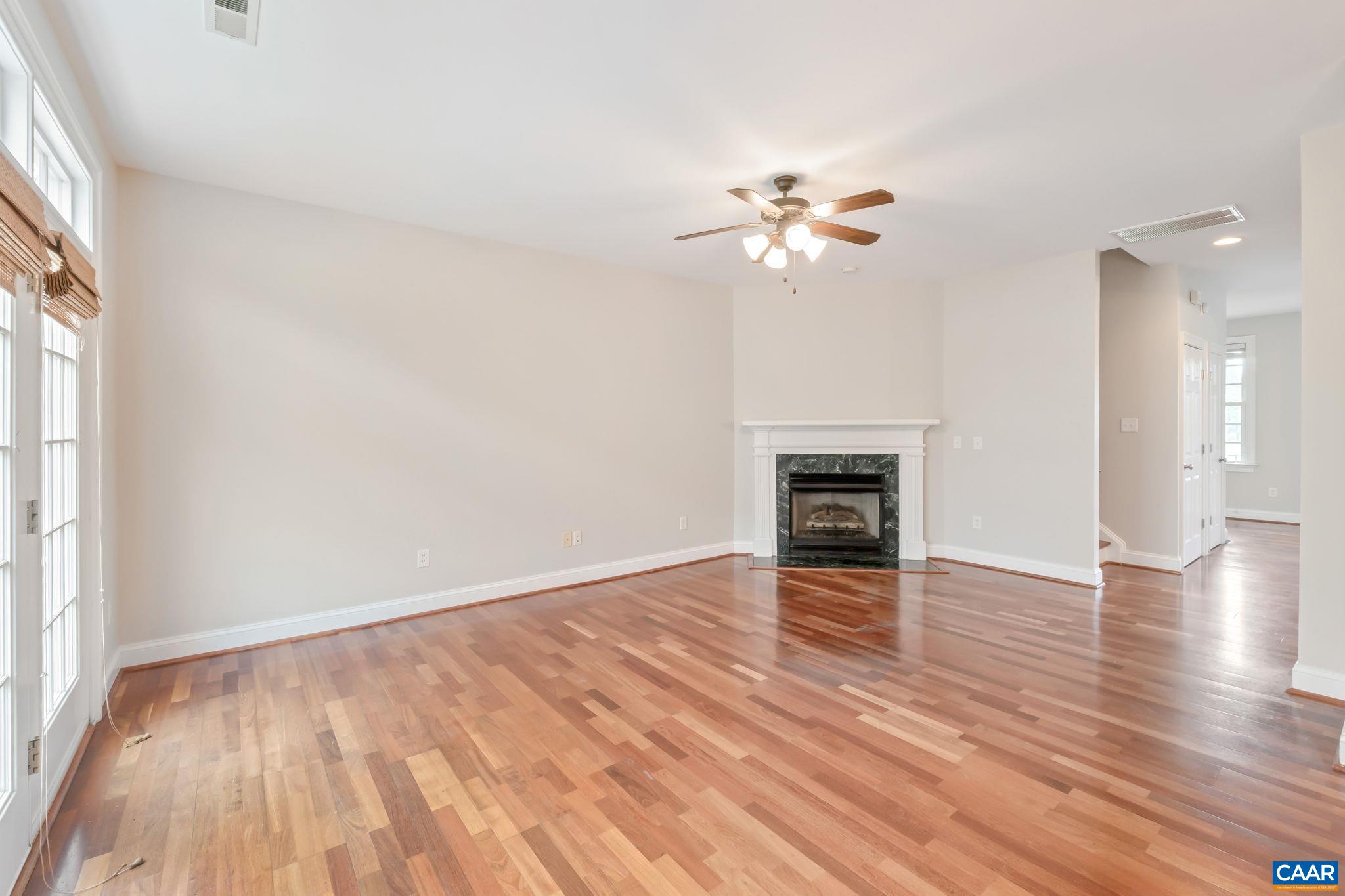 219 GRASS DALE LN